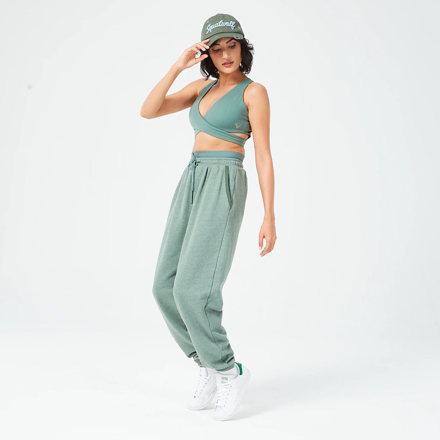 بلوزة بنمط حمالة صدر ريتروجراد كريس كروس - أخضر غامق