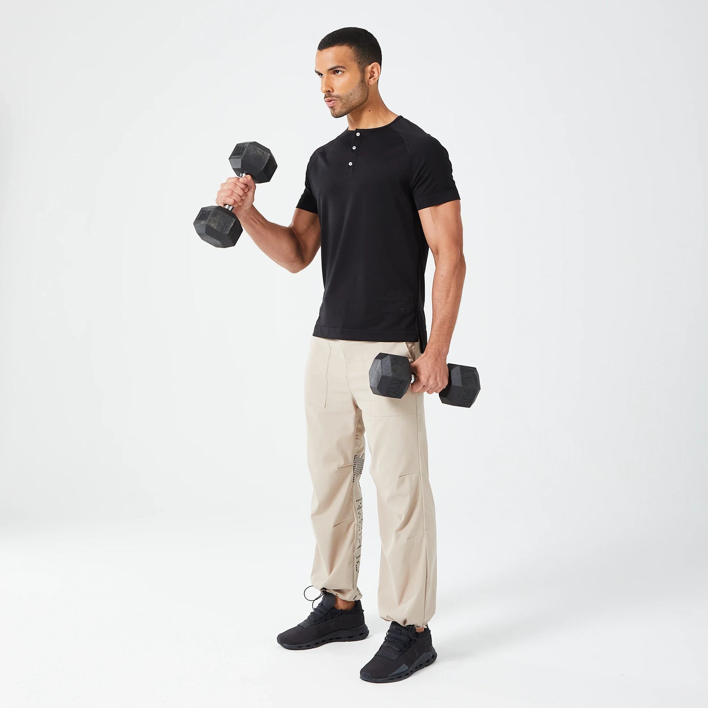 تيشيرت كود هينلي - أسود