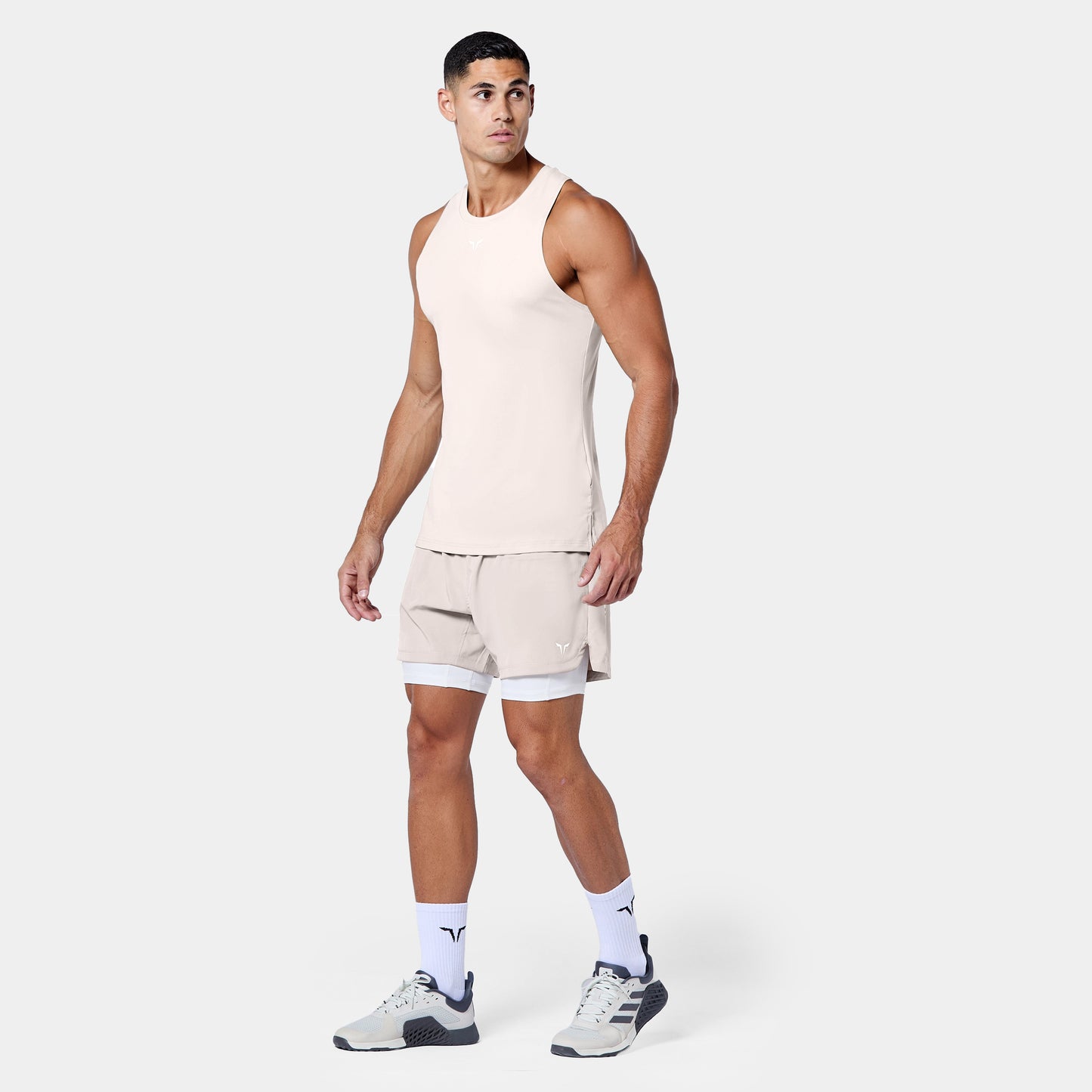 شورت فاونديشن 5" 2 في 1 - فضي مطفي