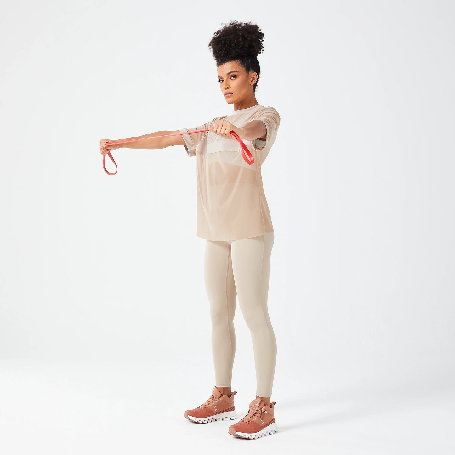 تيشيرت جليتش من قماش شبكي - ترابي