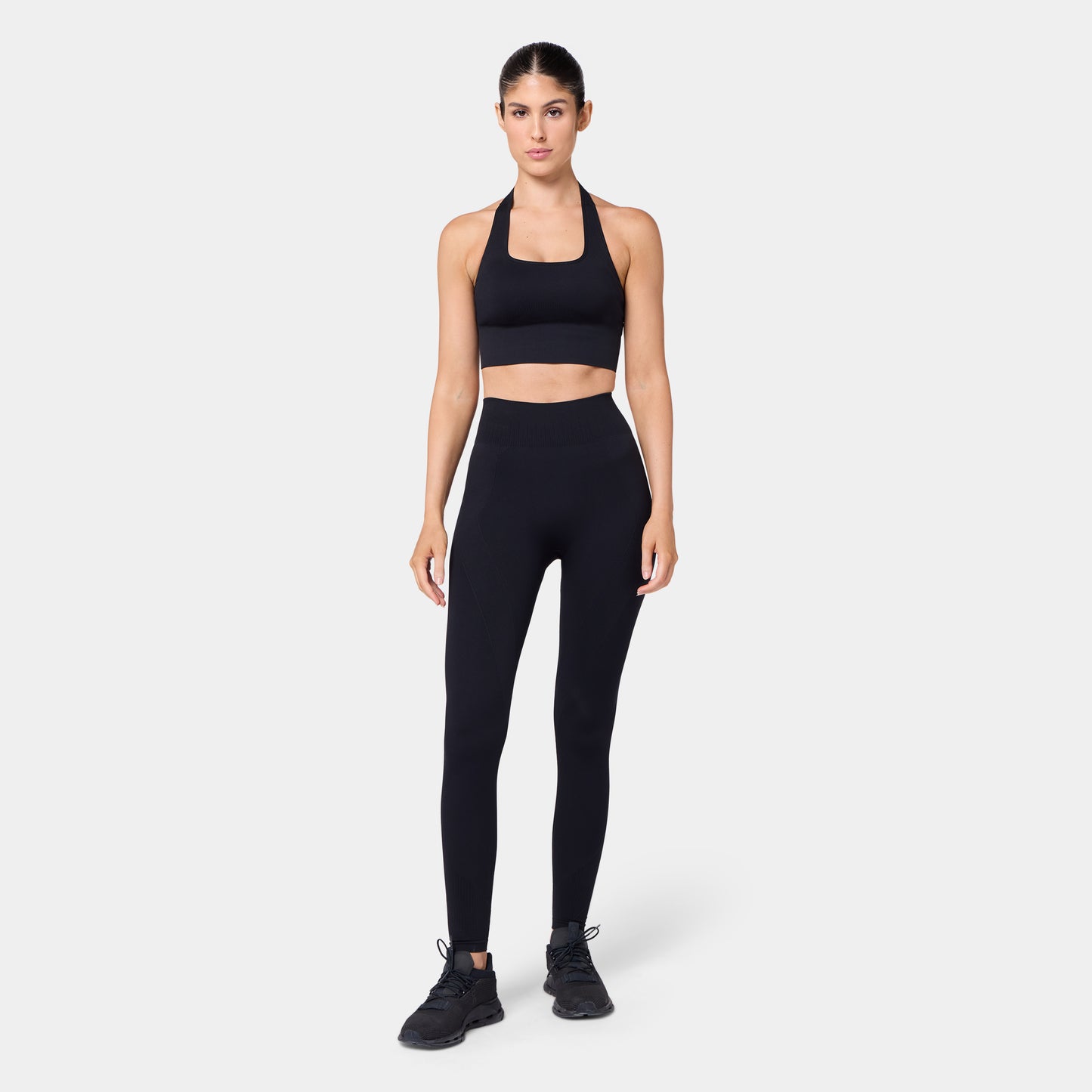 Seamless Contour Halter Brami - Black