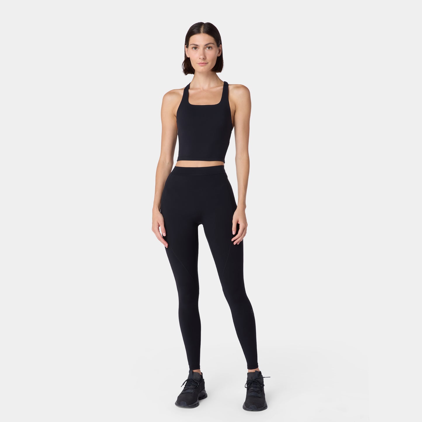 أوثنتيك ليقنز 27" - أسود