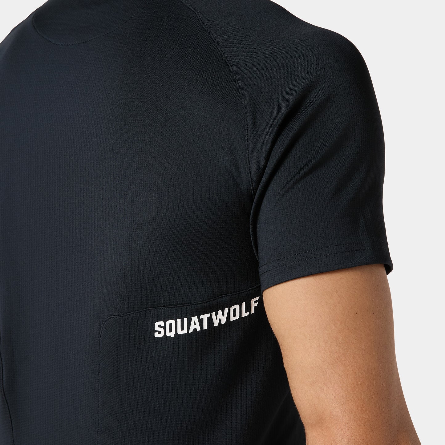 تيشيرت آكت دراي® وارير - أسود