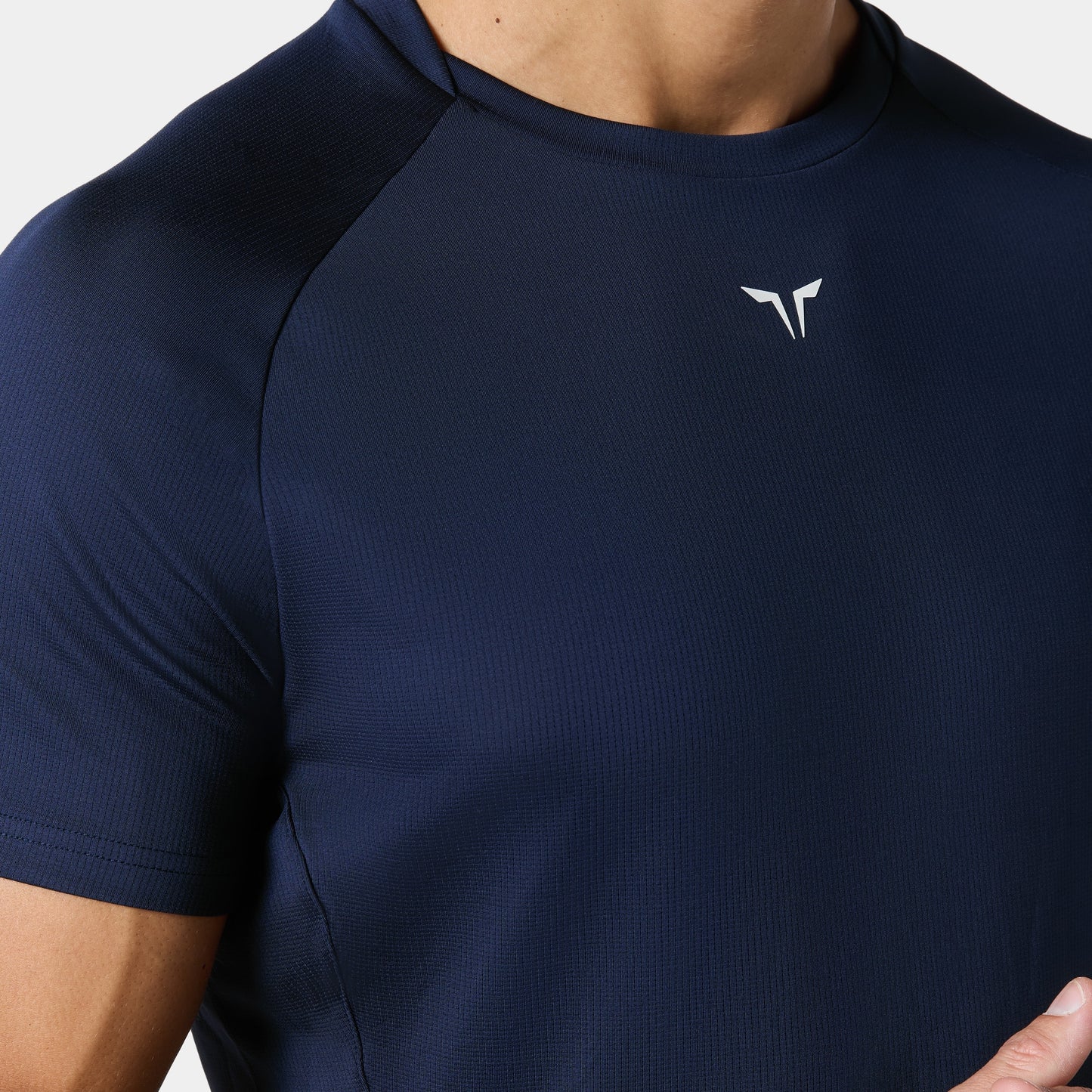 تيشيرت آكت دراي® وارير - كحلي