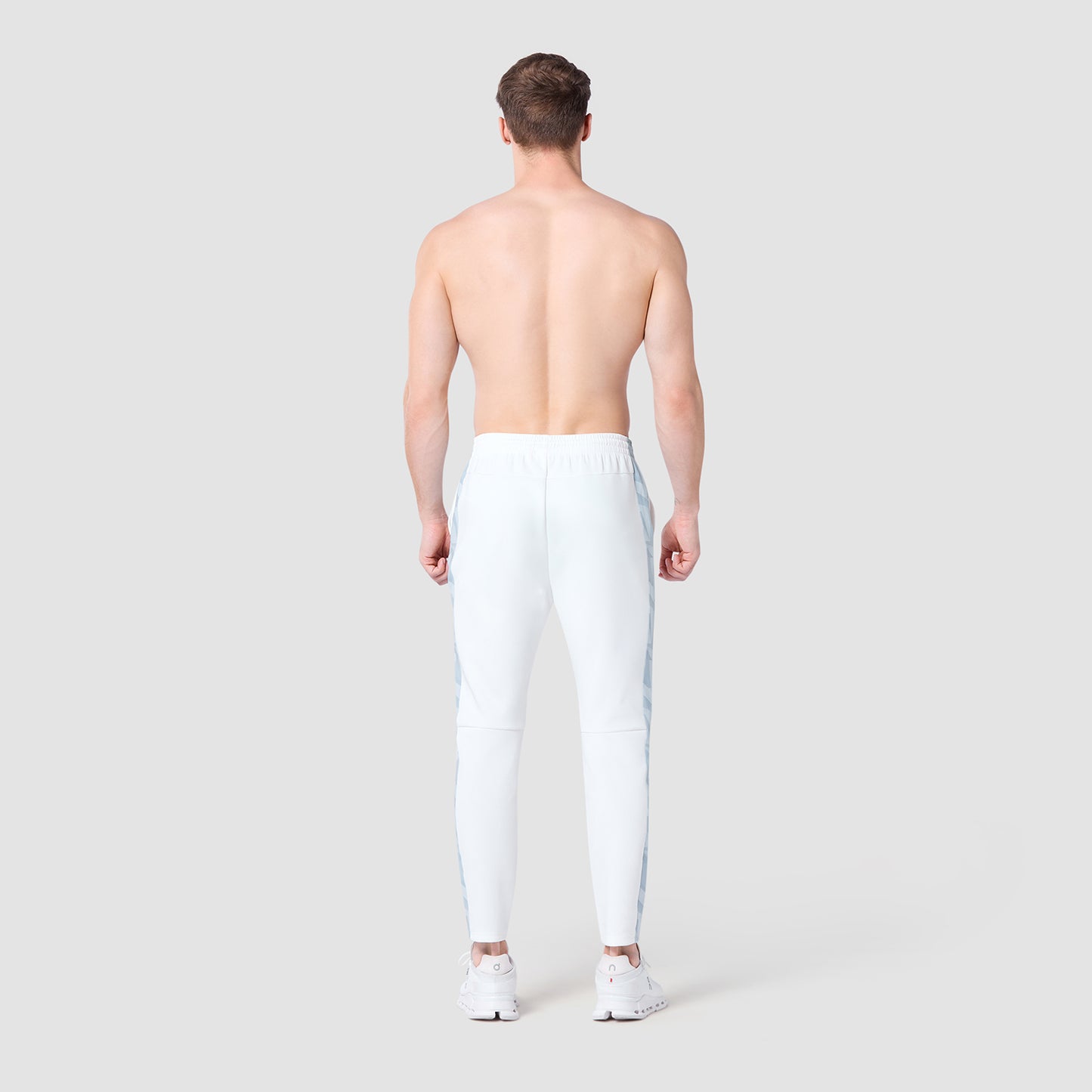 بنطال أكتيف تابيرد - أبيض لؤلؤي