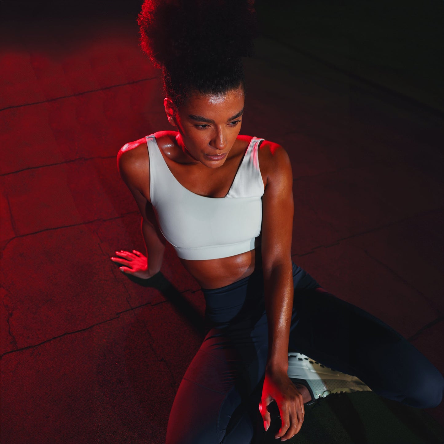 حمالة صدر كود جليتش بتصميم غير متماثل - سماوي فاتح