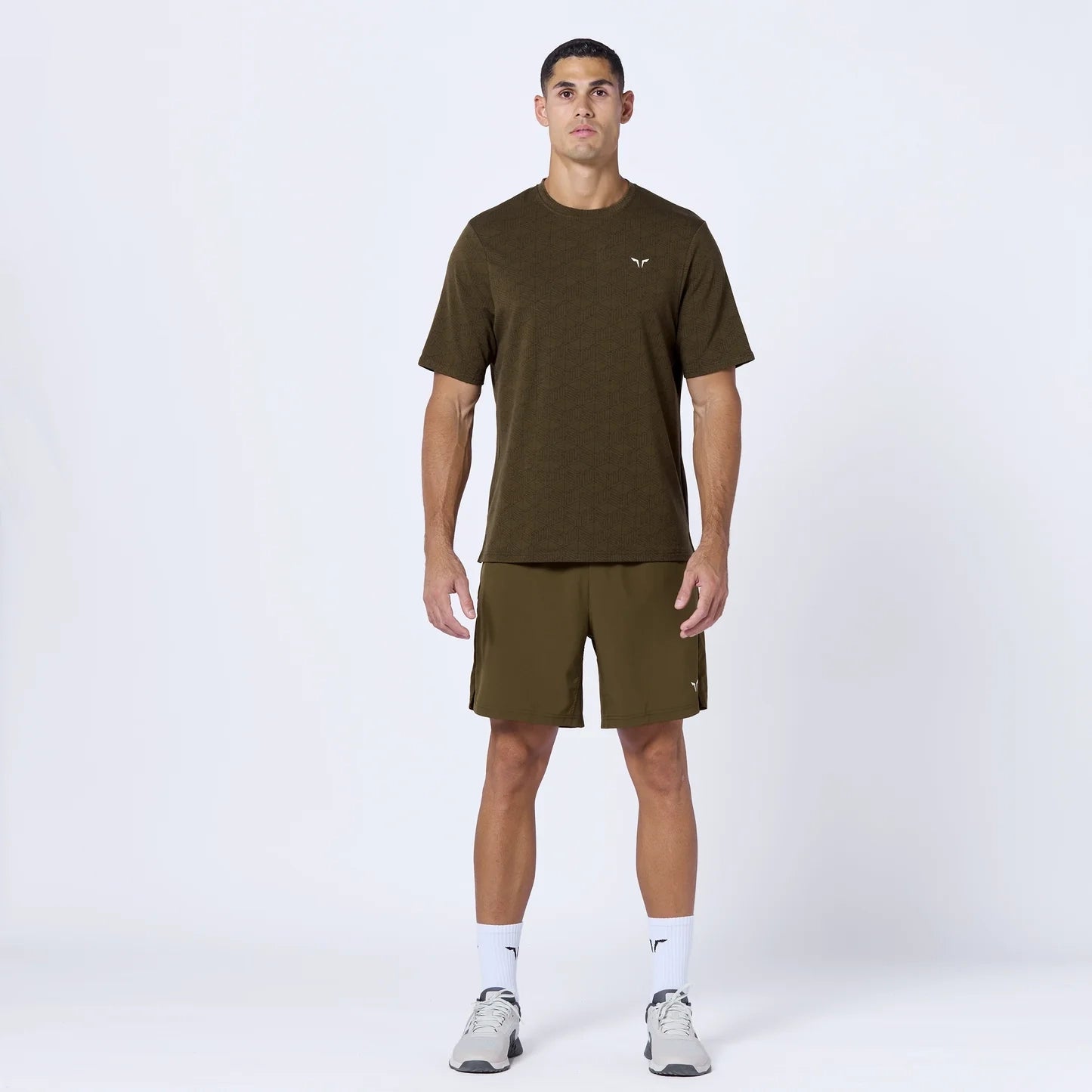 شورت فاونديشن 7"- زيتوني داكن