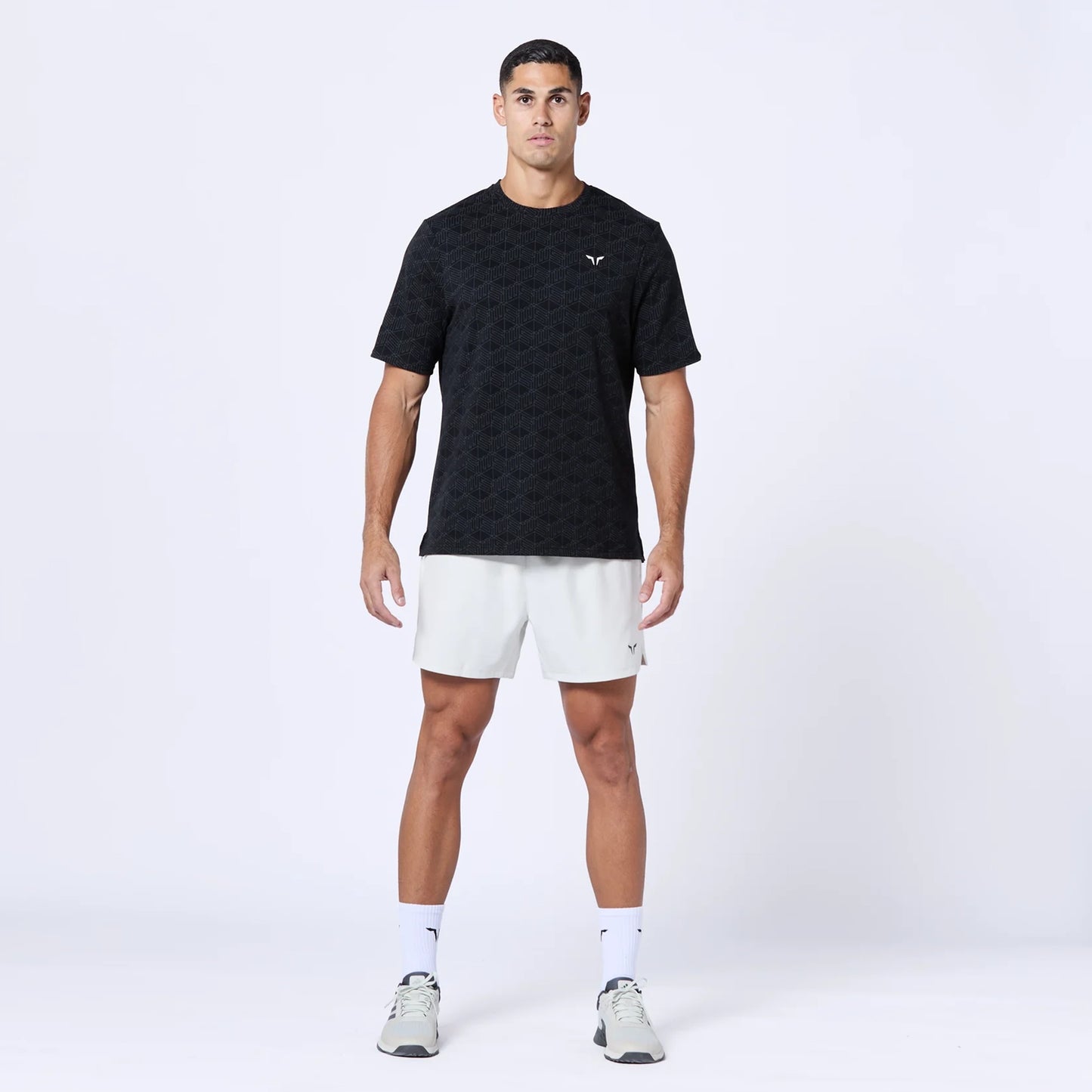 شورت فاونديشن 5"- أبيض لؤلؤي