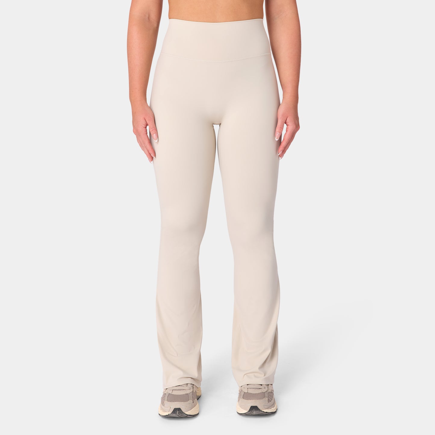 بنطلون فلريد بخصر مرتفع - فضي مطفي