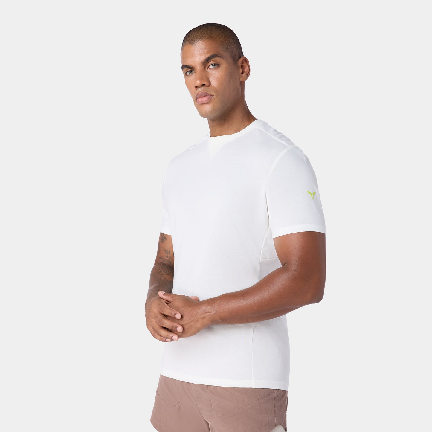 نيوتك تيشيرت آكت دراي® بأكمام قصيرة - أبيض لؤلؤي