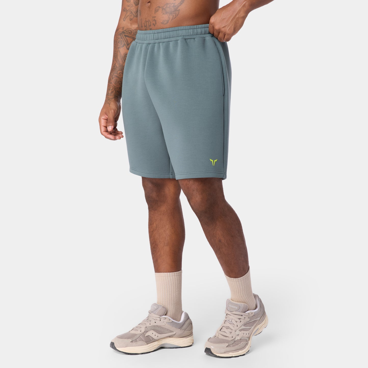 نيوتك شورت سبيسر 7" - فستقي