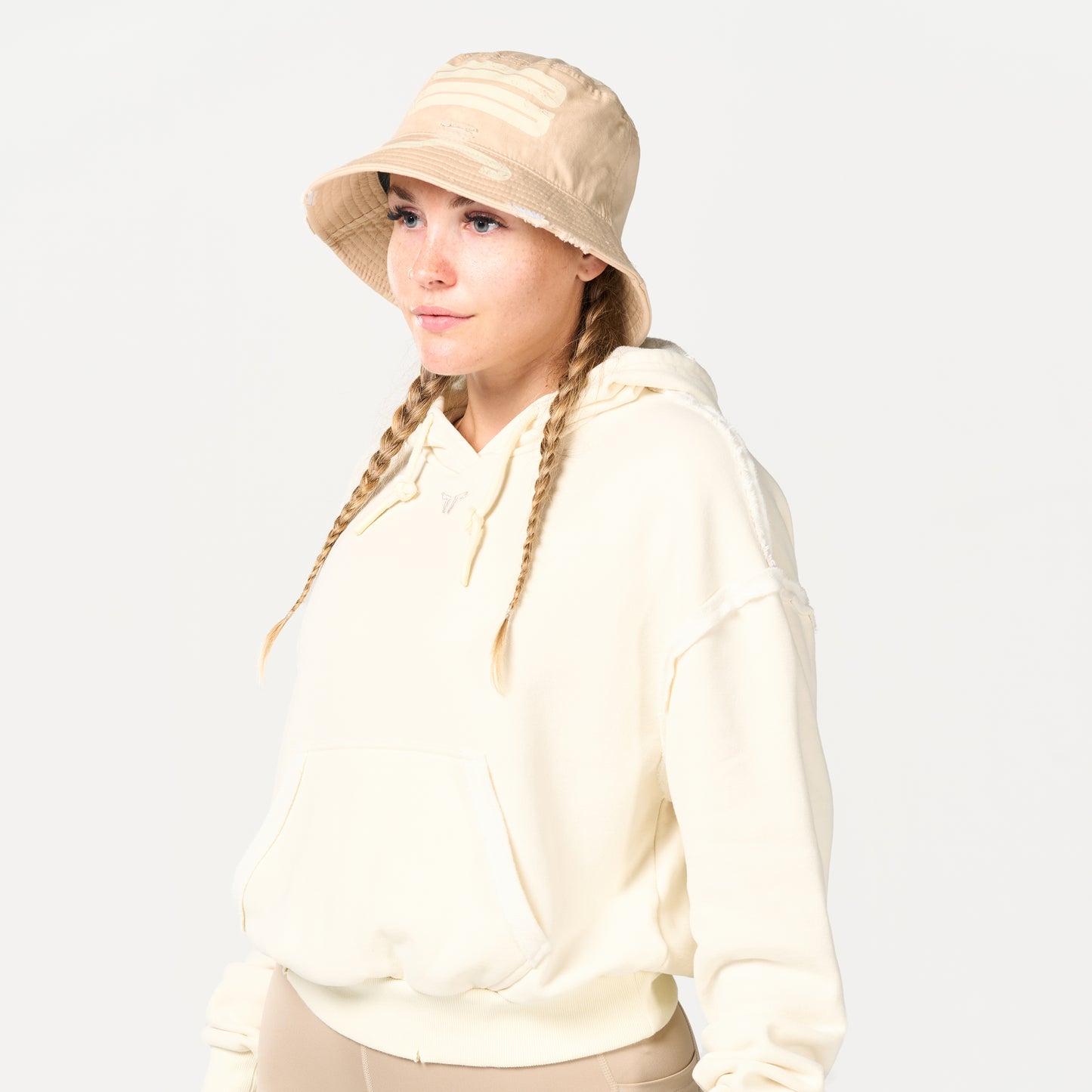 قبعة دلو ريتروجرايد- سكري داكن