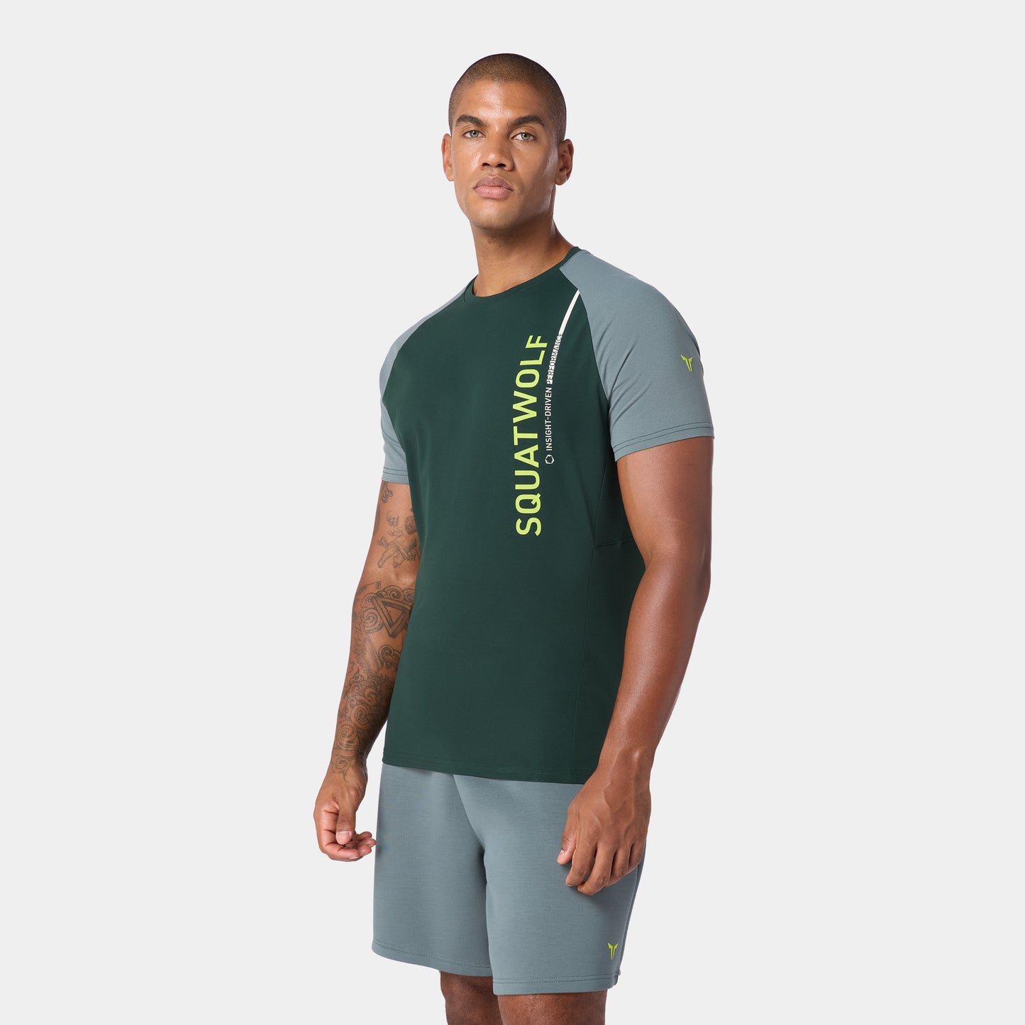 نيوتك تيشيرت سوبرناتشورال بأكمام قصيرة - أخضر زرعي