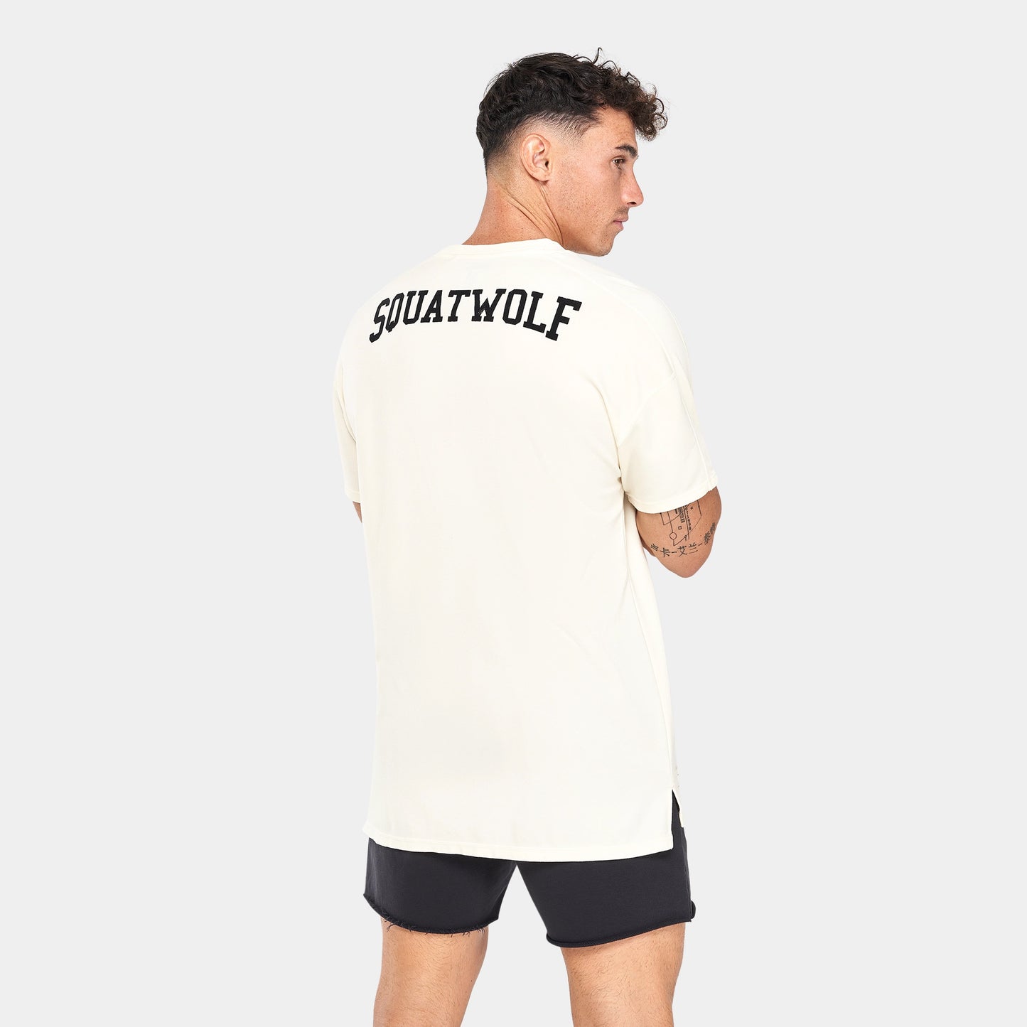 جولدن إيرا ليجاسي تيشيرت فضفاض - سكري