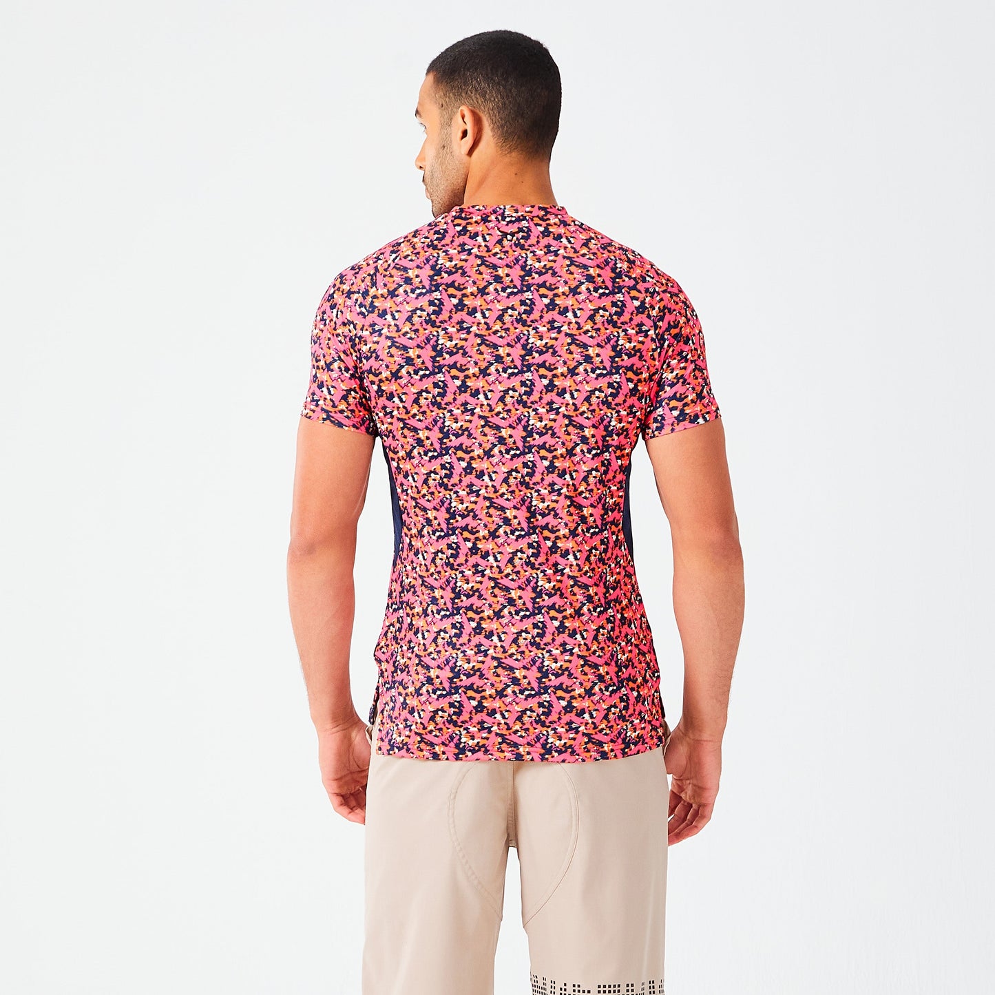 Motion T-shirt - Hot Pink Glitch Camo