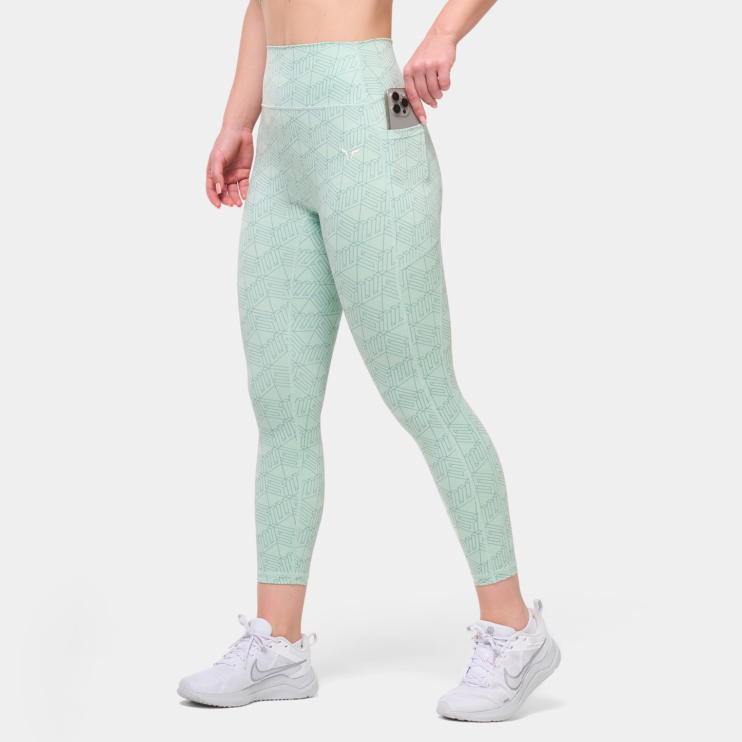 ليقنز جرافيكي 24 انش - طبعة أكوا فاتح 