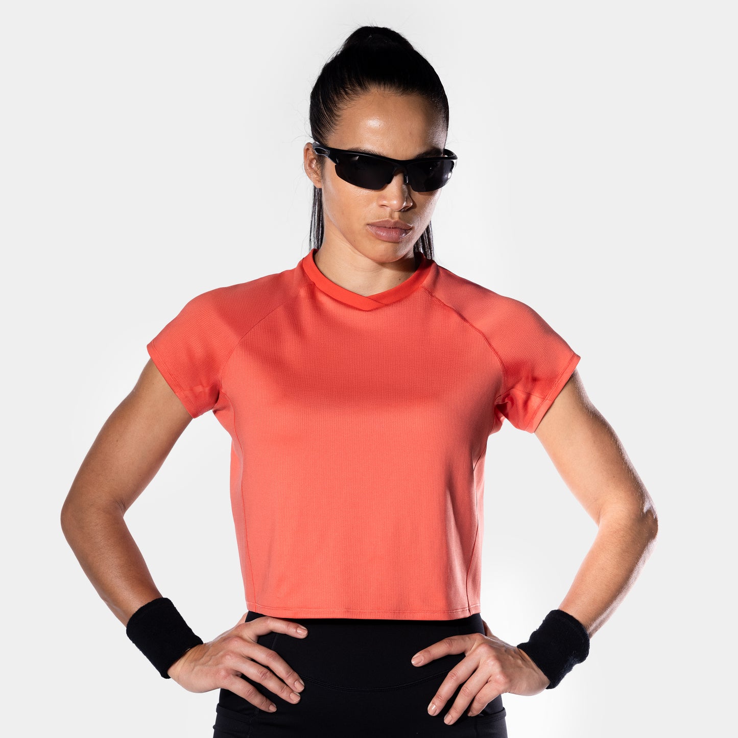 لاب 360° تيشيرت أكت دراي® بفتحة رقبة  V - مرجاني