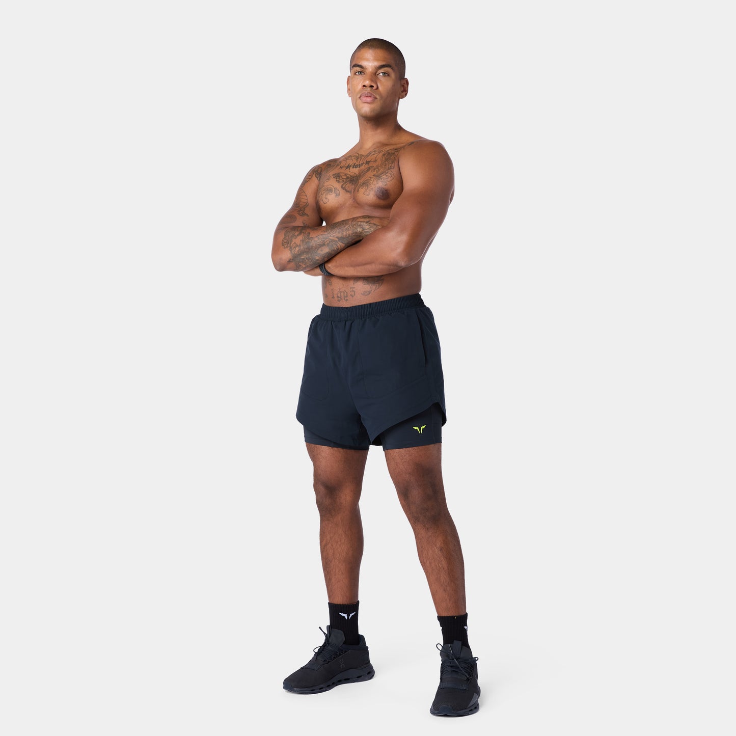 نيوتك شورت بيرفومانس 2 في 1 5" - أسود