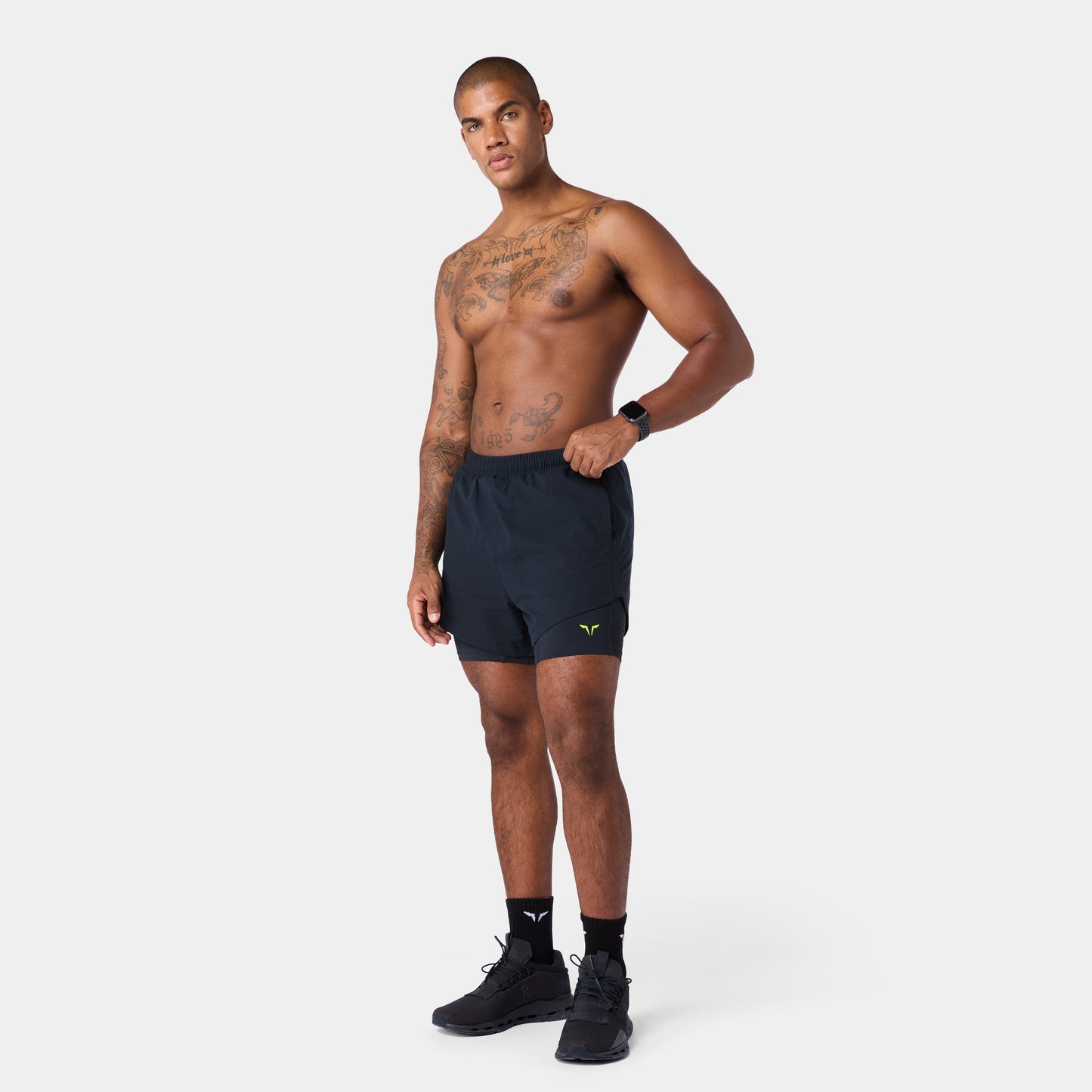 نيوتك شورت بيرفومانس 2 في 1 5" - أسود