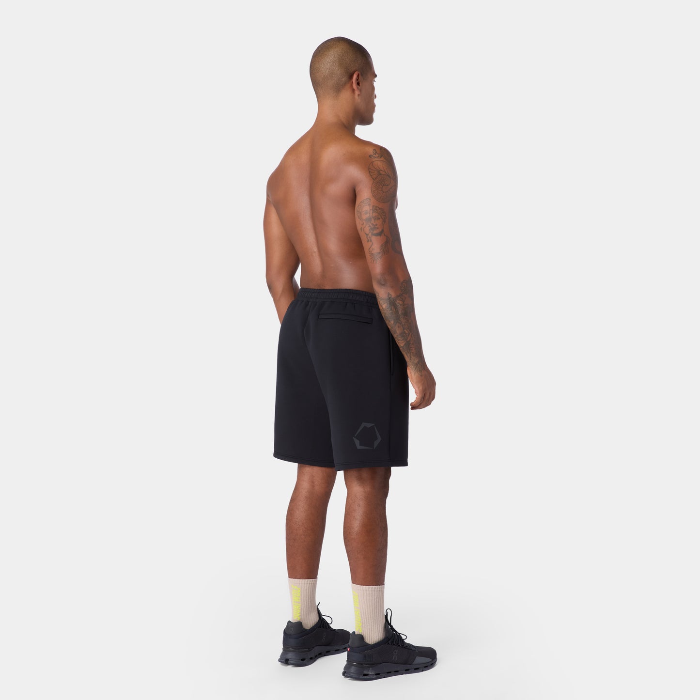 نيوتك شورت سبيسر 7" - أسود