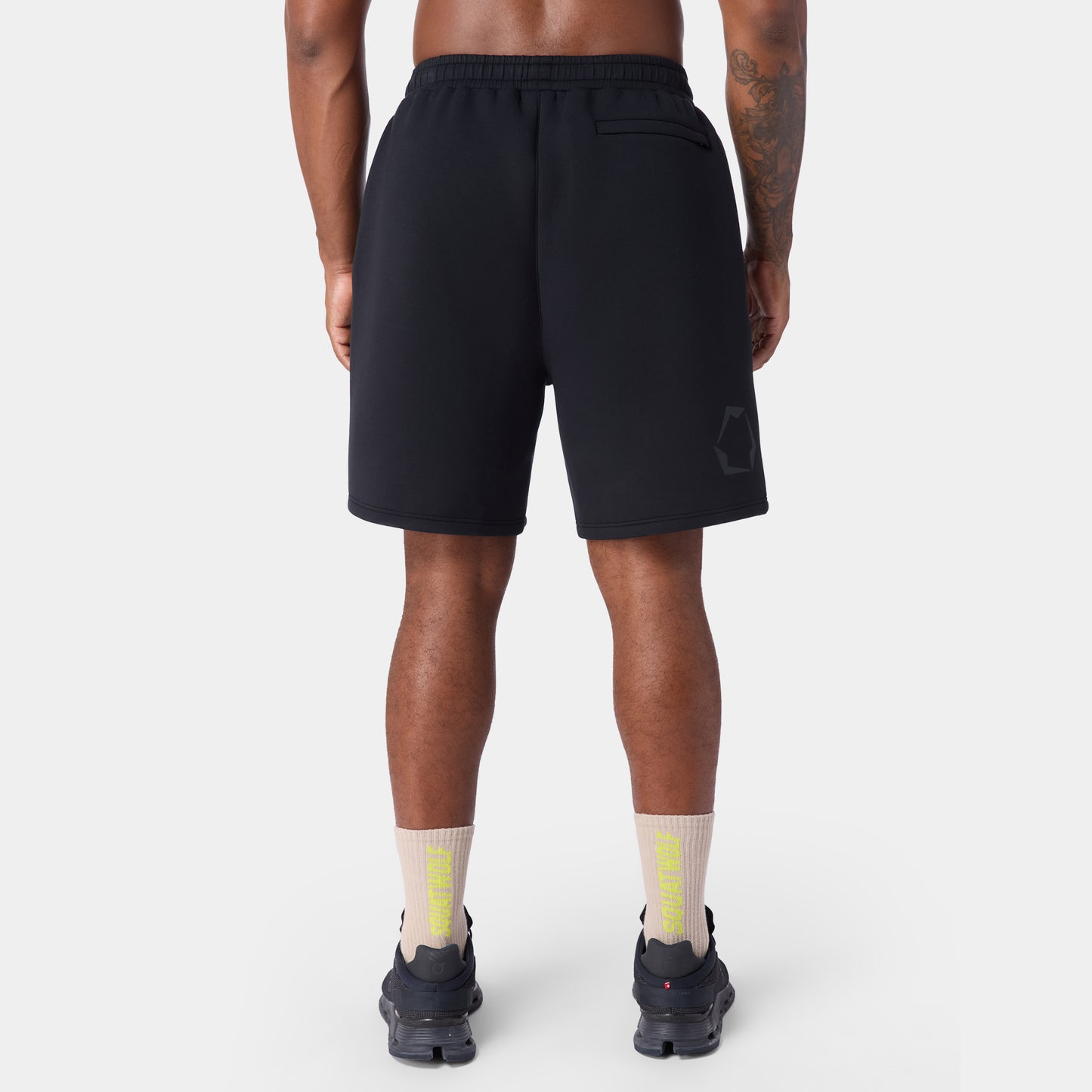 نيوتك شورت سبيسر 7" - أسود