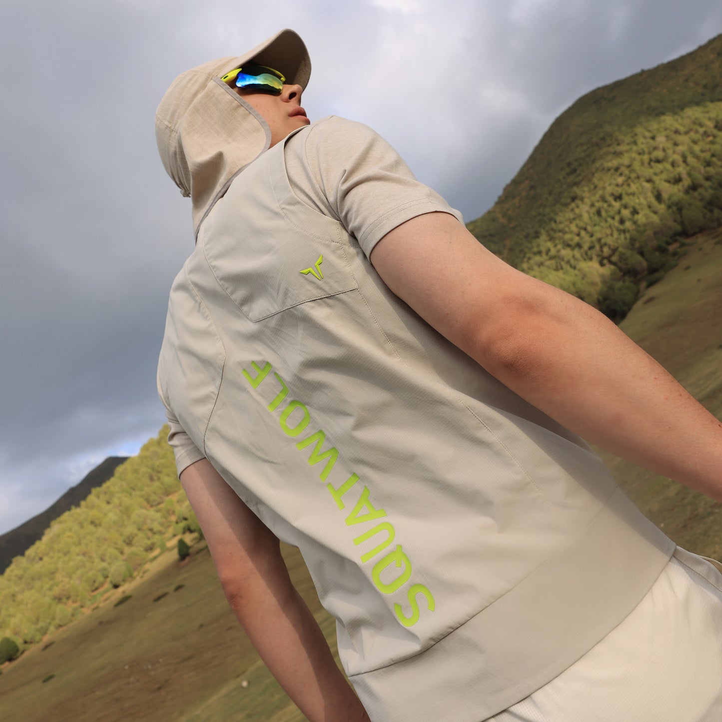 نيوتك جاكيت ووفن هايبرد - فضي مطفي