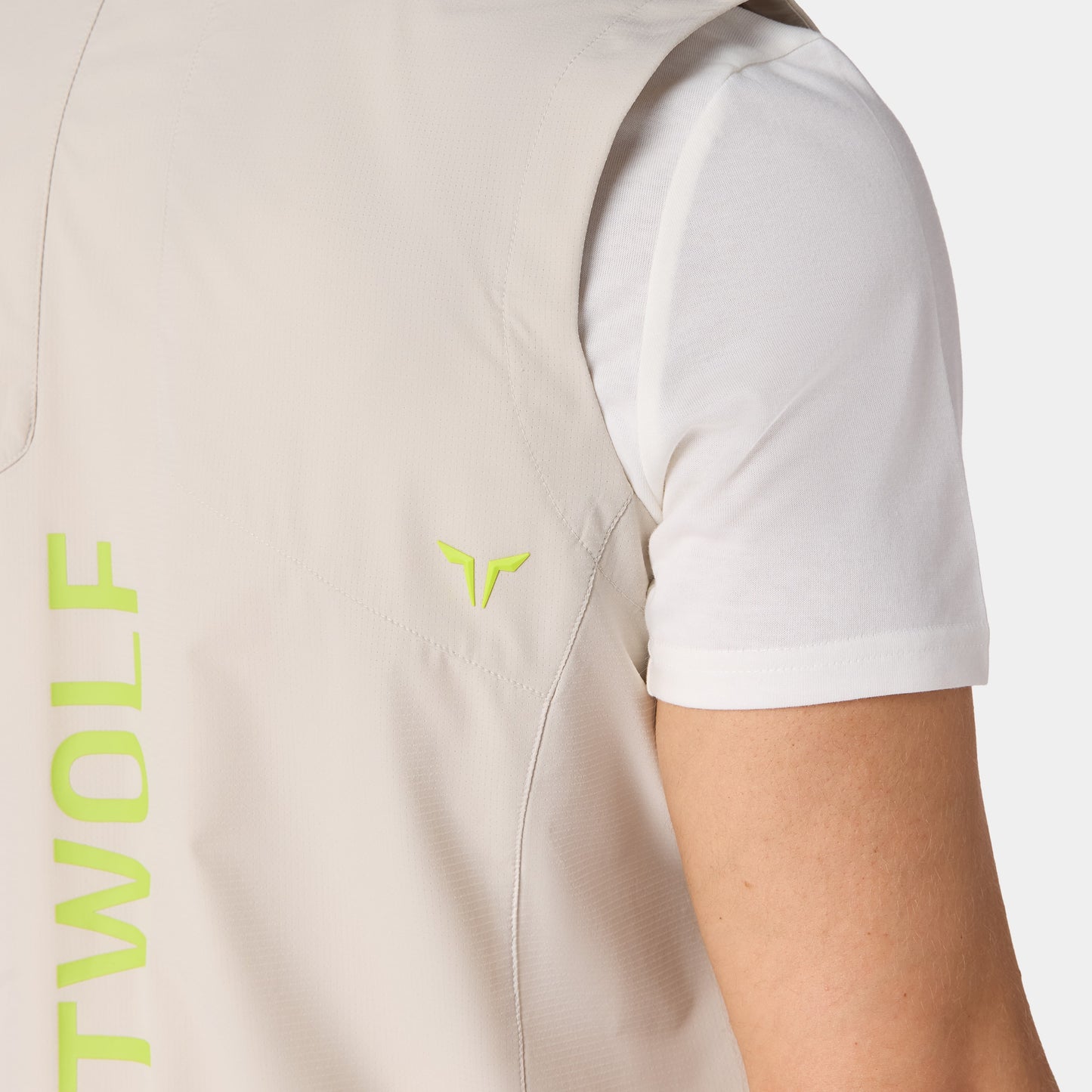 نيوتك جاكيت ووفن هايبرد - فضي مطفي