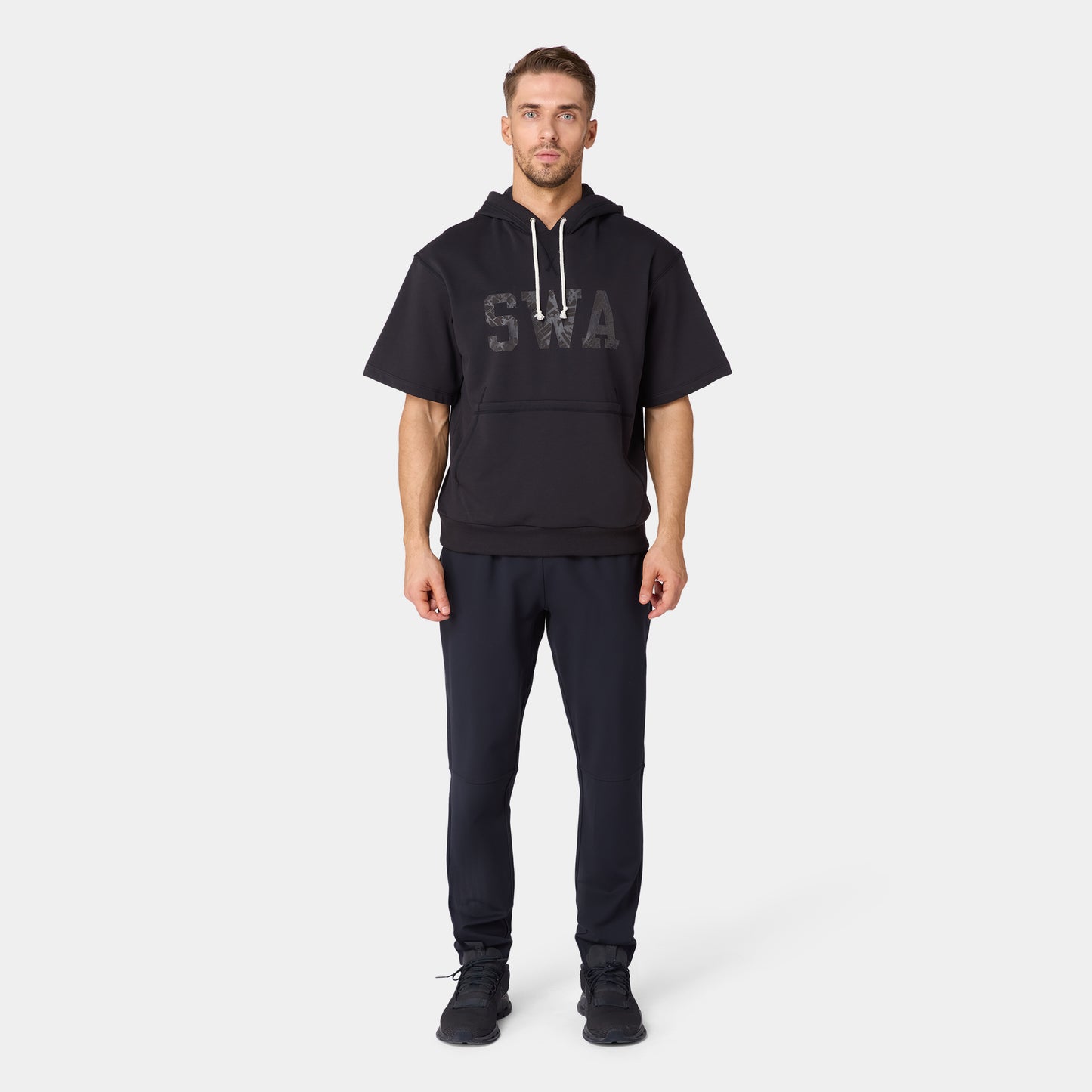 أوثنتيك هودي تعرق بأكمام قصيرة - أسود