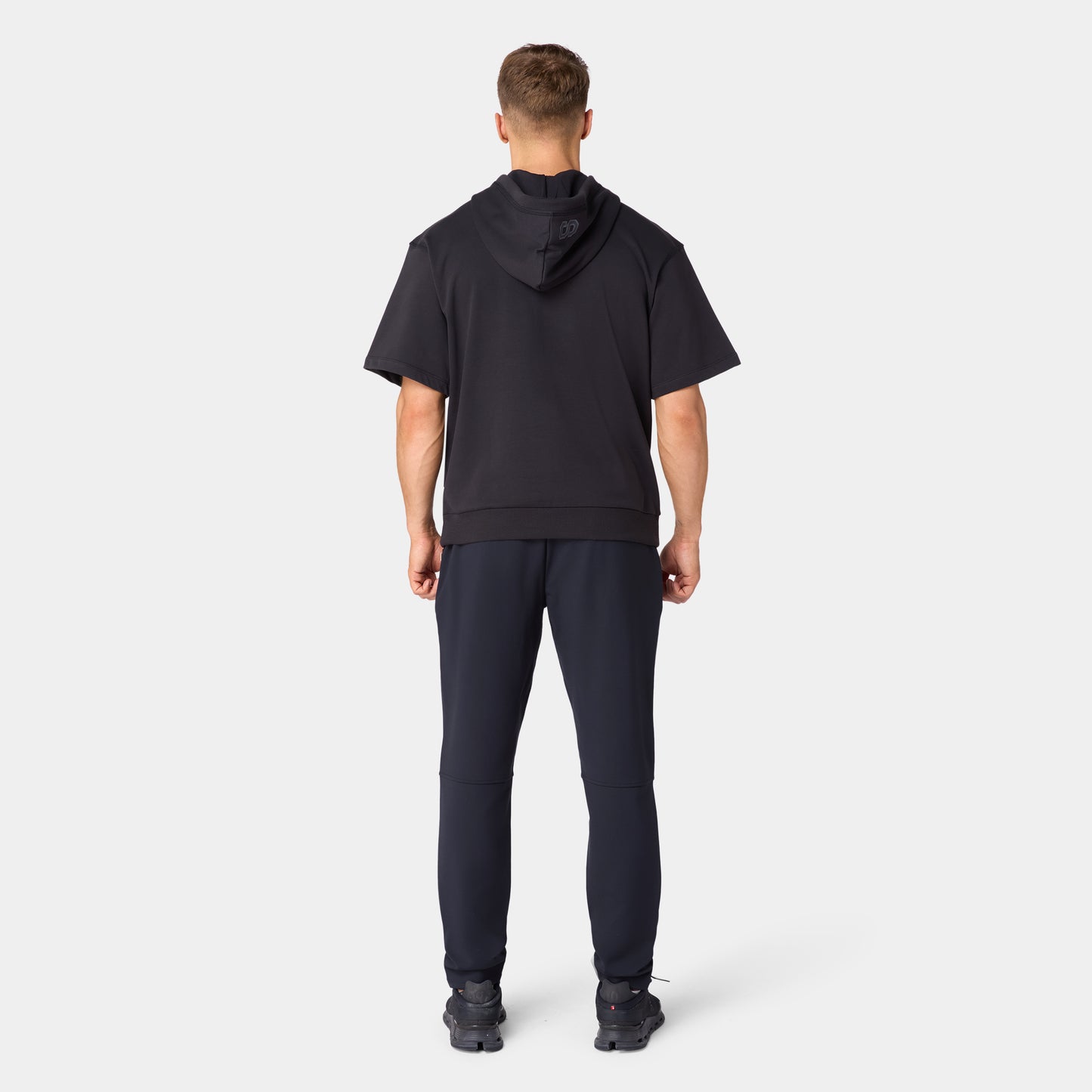 أوثنتيك هودي تعرق بأكمام قصيرة - أسود