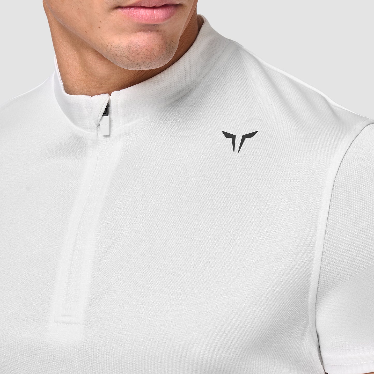 تيشيرت خفيف بريع سحاب - أبيض لؤلؤي