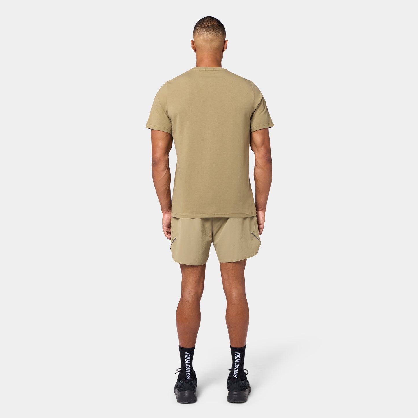 تيشيرت يومي بشعار- رملي