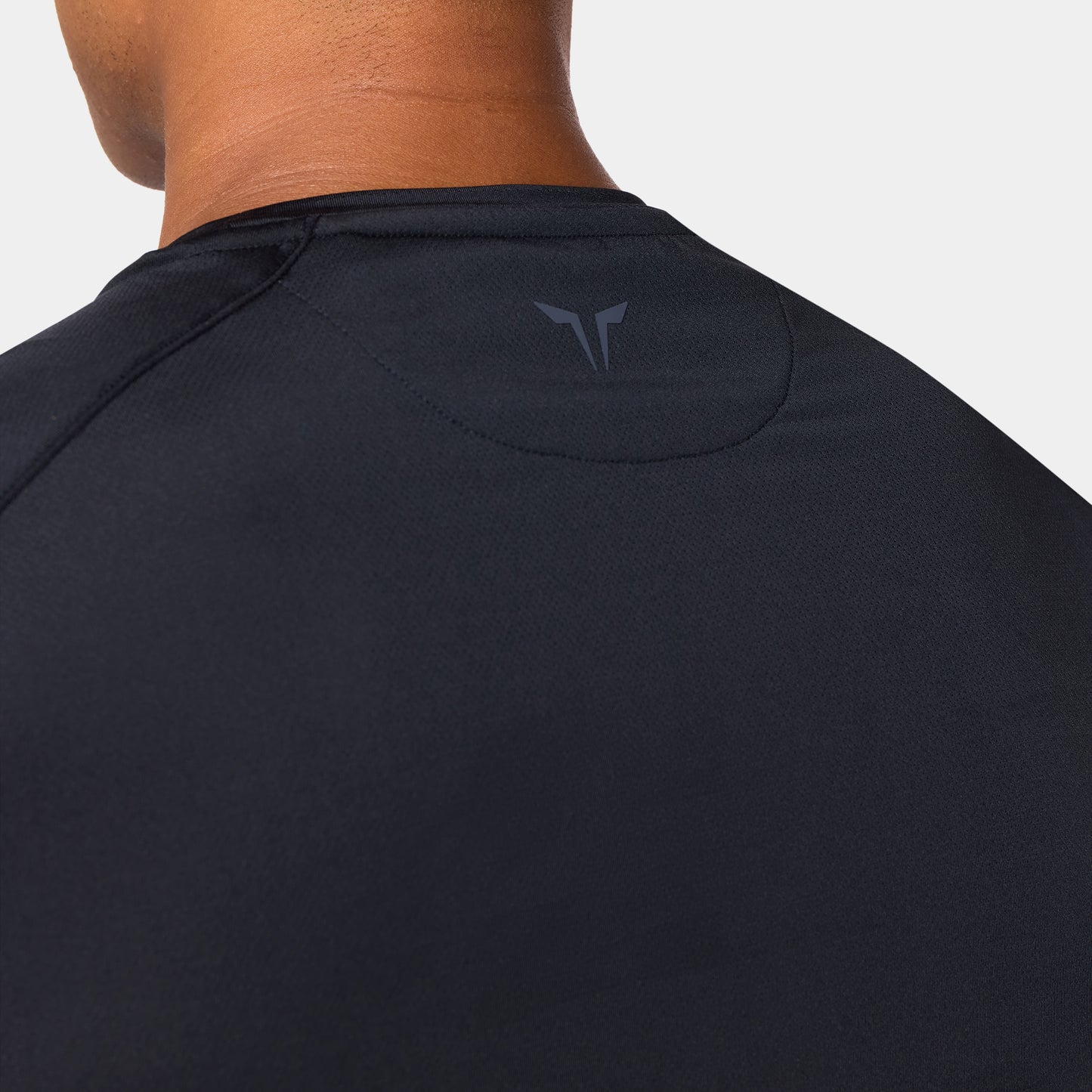 تيشيرت ميش - أسود