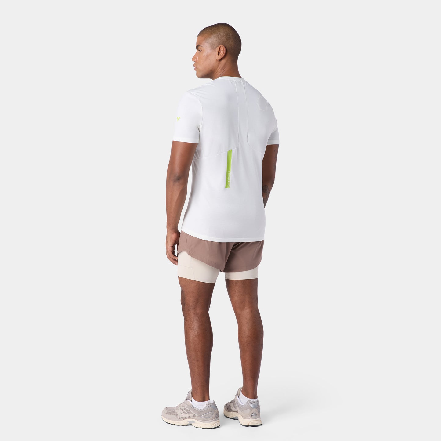 نيوتك تيشيرت آكت دراي® بأكمام قصيرة - أبيض لؤلؤي