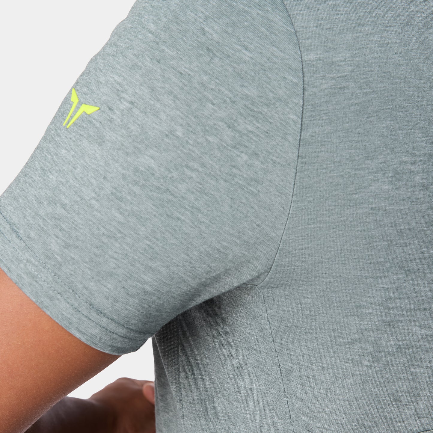 نيوتك تيشيرت آكت دراي® بأكمام قصيرة - فستقي مارل