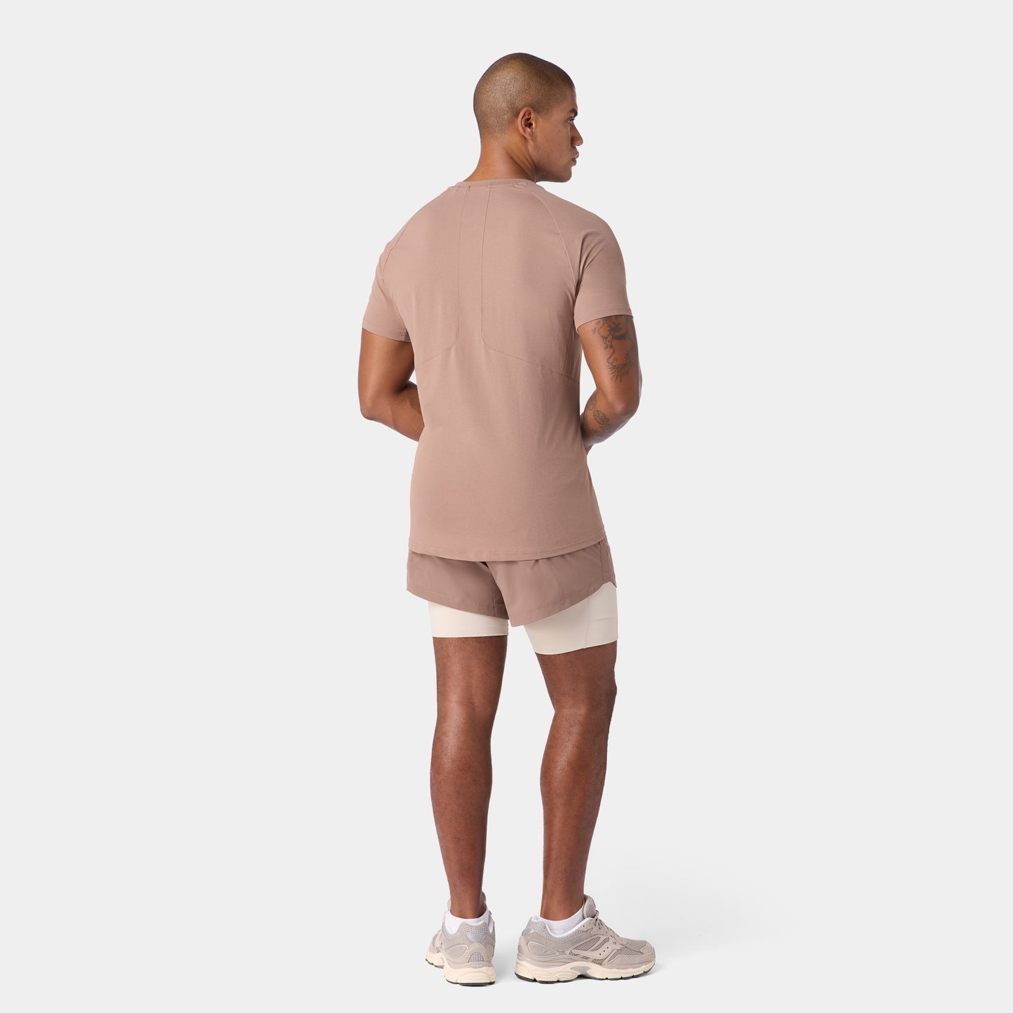 نيوتك تيشيرت سوبرناتشورال بأكمام قصيرة - كستنائي