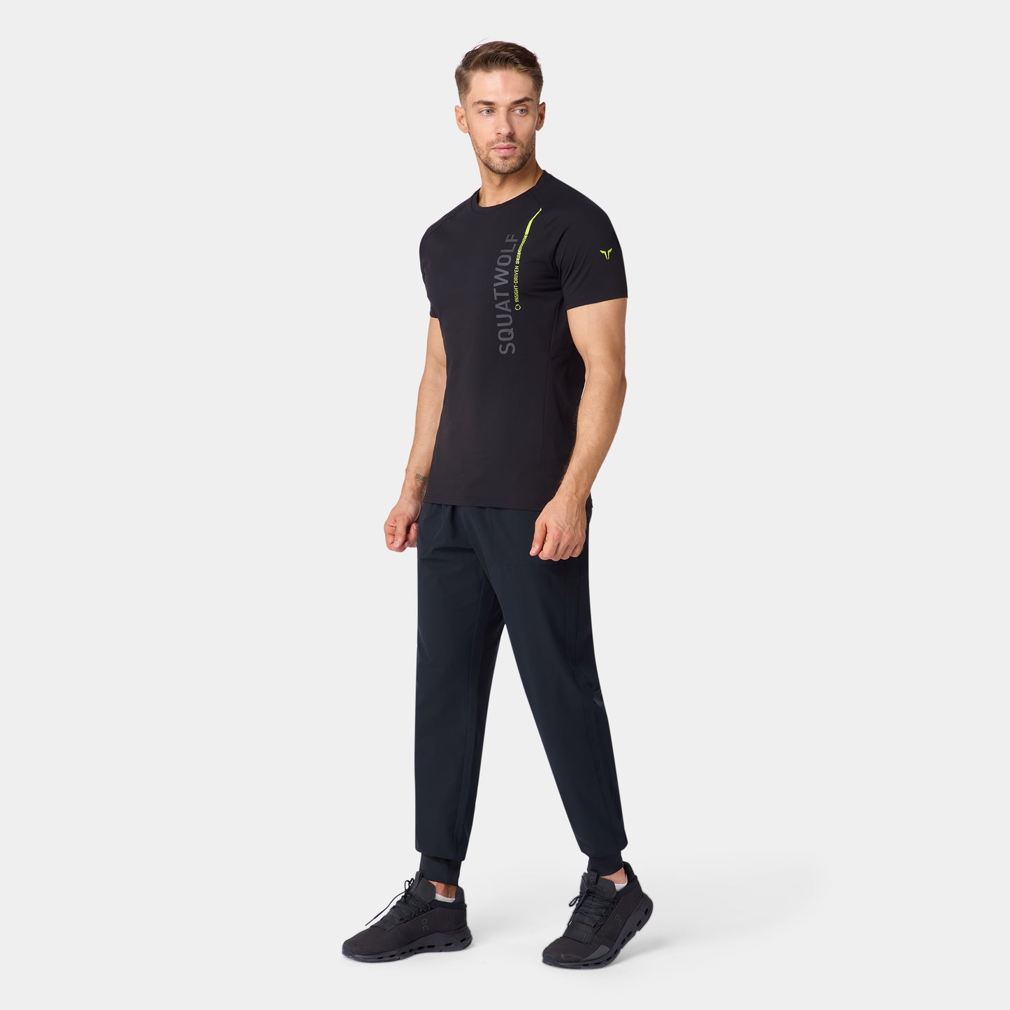 نيوتك تيشيرت سوبرناتشورال بأكمام قصيرة - أسود