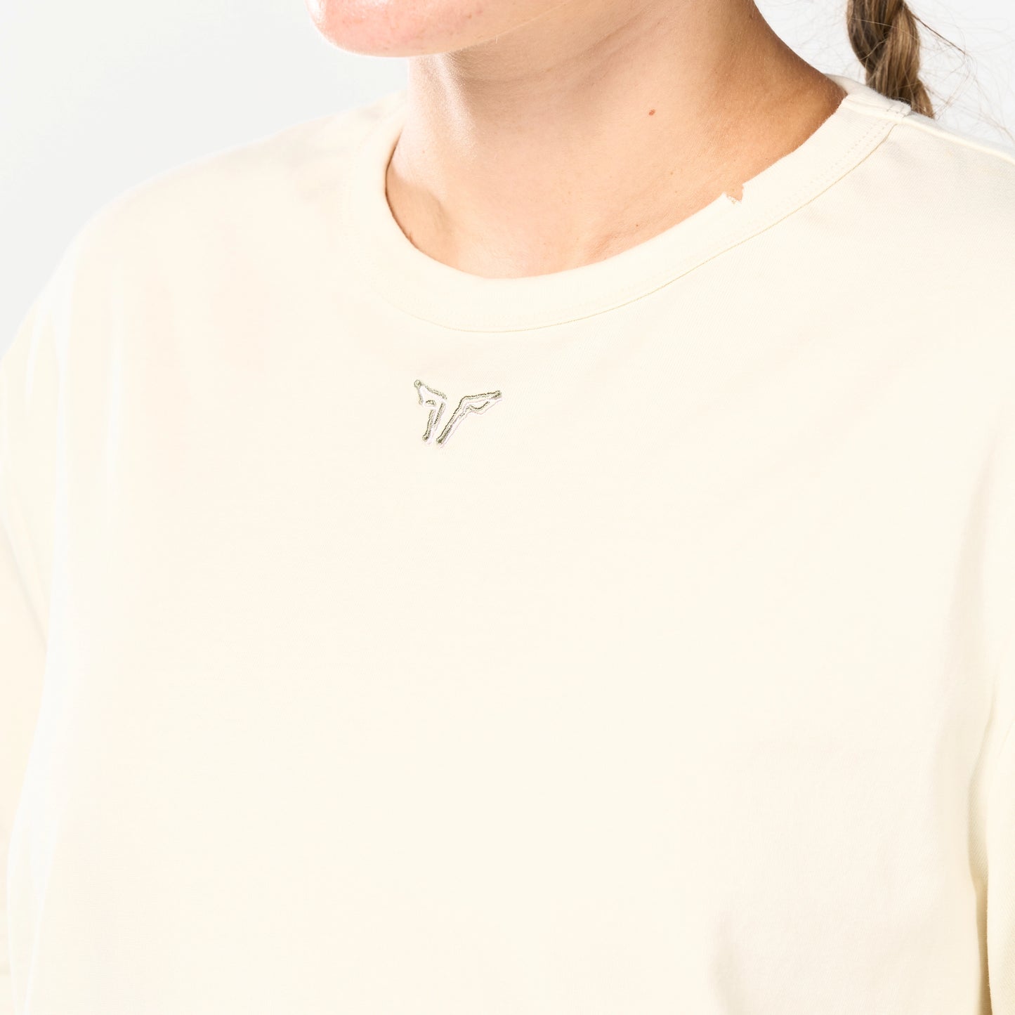 تيشيرت فضفاض مع شعار مطرز-سكري مارل