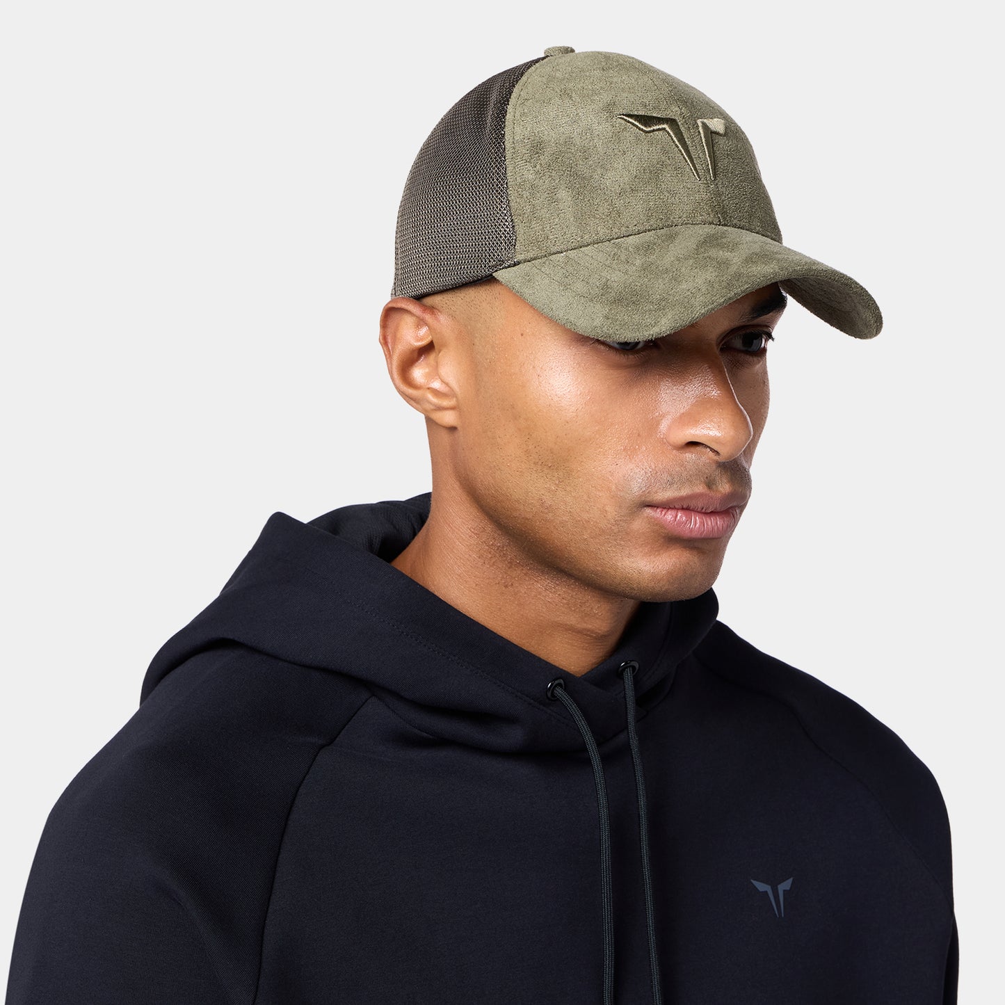 قبعة وولف تراكر - زيتي