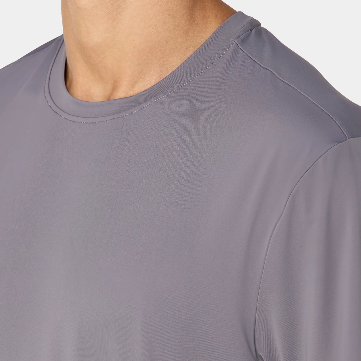 Lightweight Regular T-shirt - Rabbit