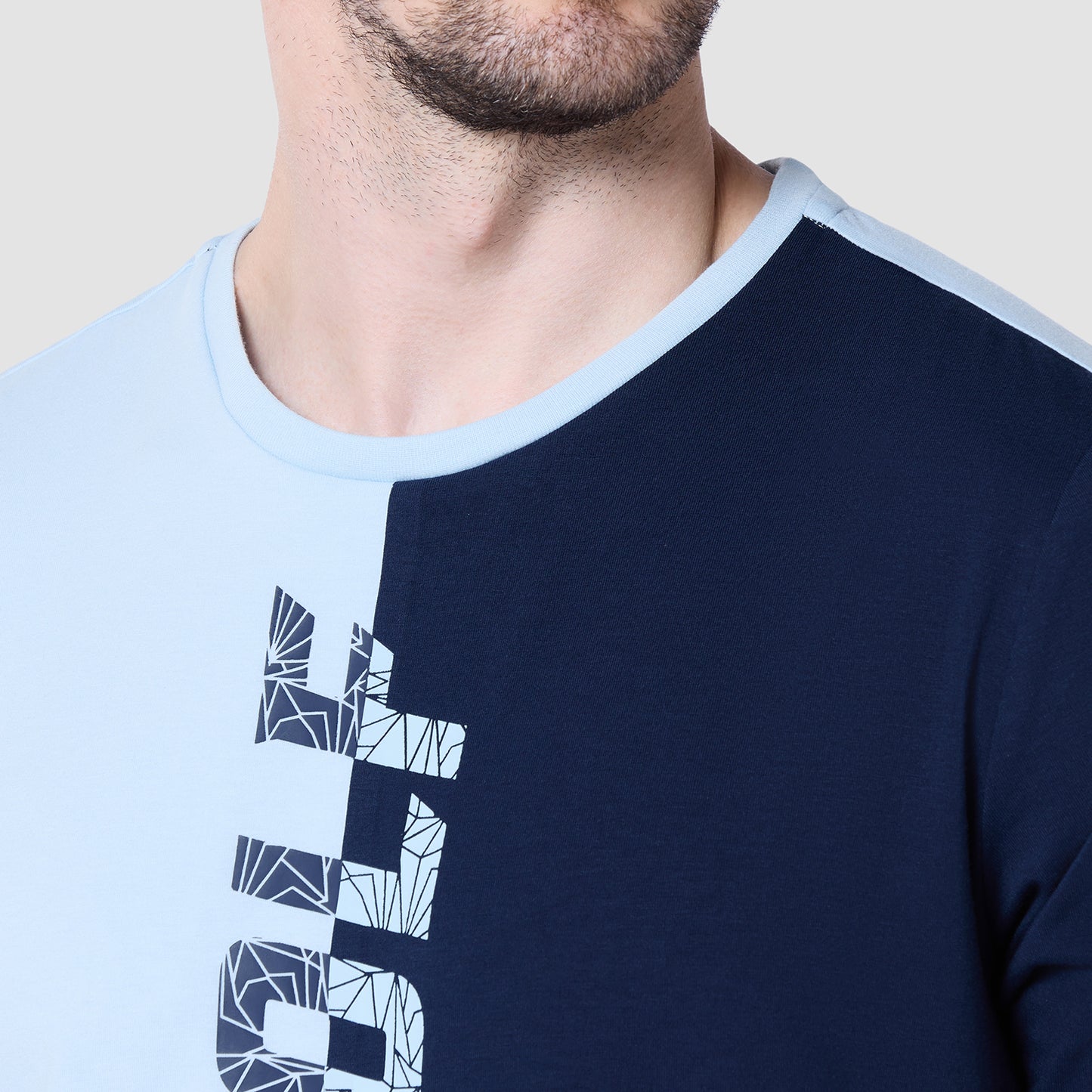 Split Logo T-shirt - Skyway & Navy