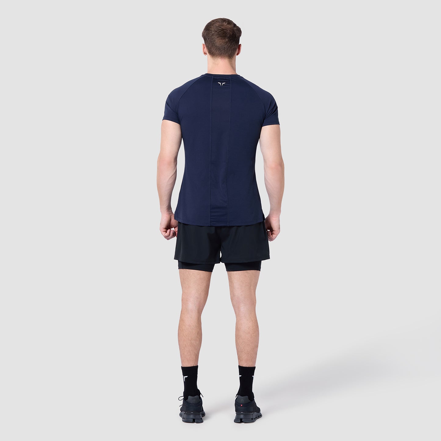 ستيتمنت تيشيرت 2.0 - كحلي