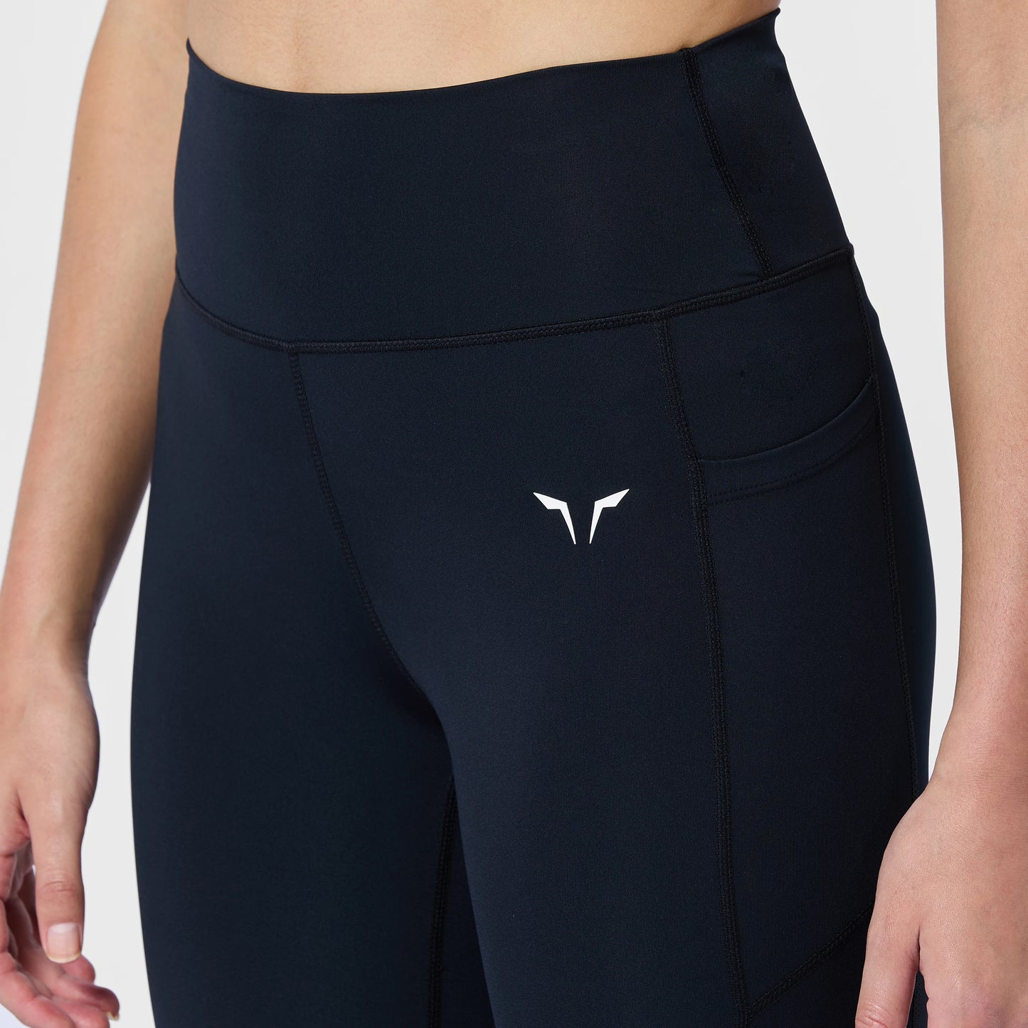 ليقنز ايسينشال  بخصر مرتفع 27 انش - أسود