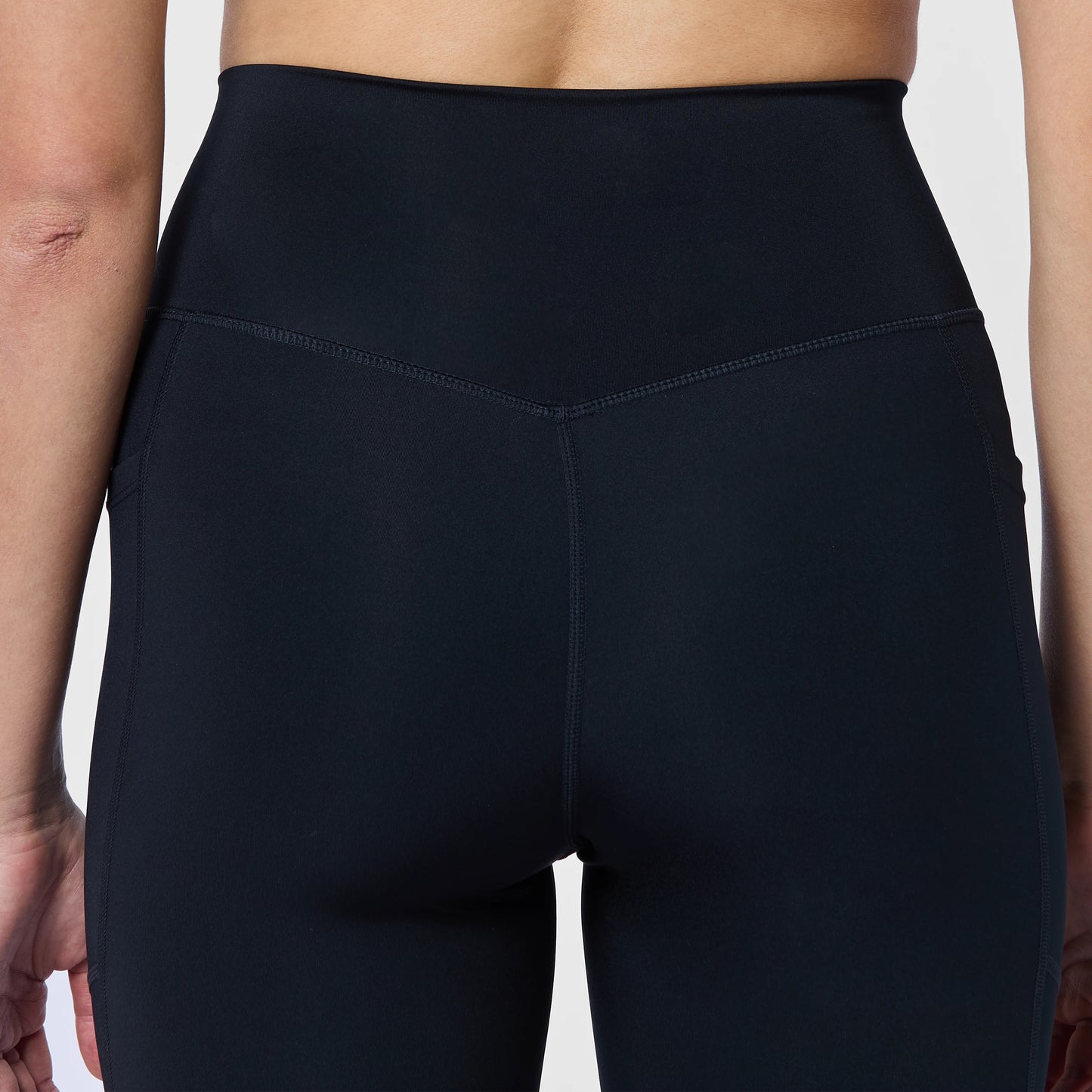 ليقنز ايسينشال  بخصر مرتفع 27 انش - أسود