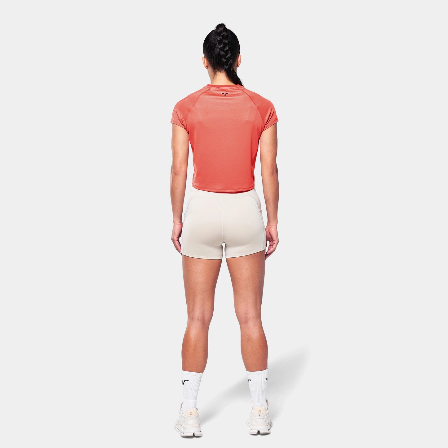 لاب 360° تيشيرت أكت دراي® بفتحة رقبة  V - مرجاني