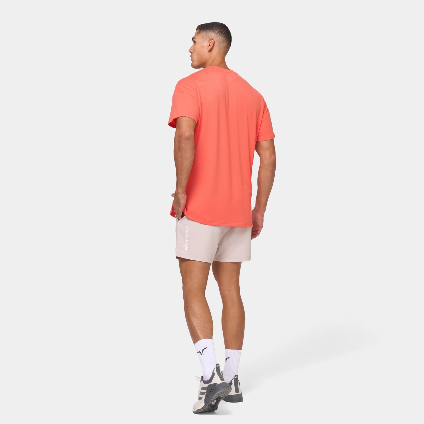 ايسينشال تيشيرت فضفاض - مرجاني 