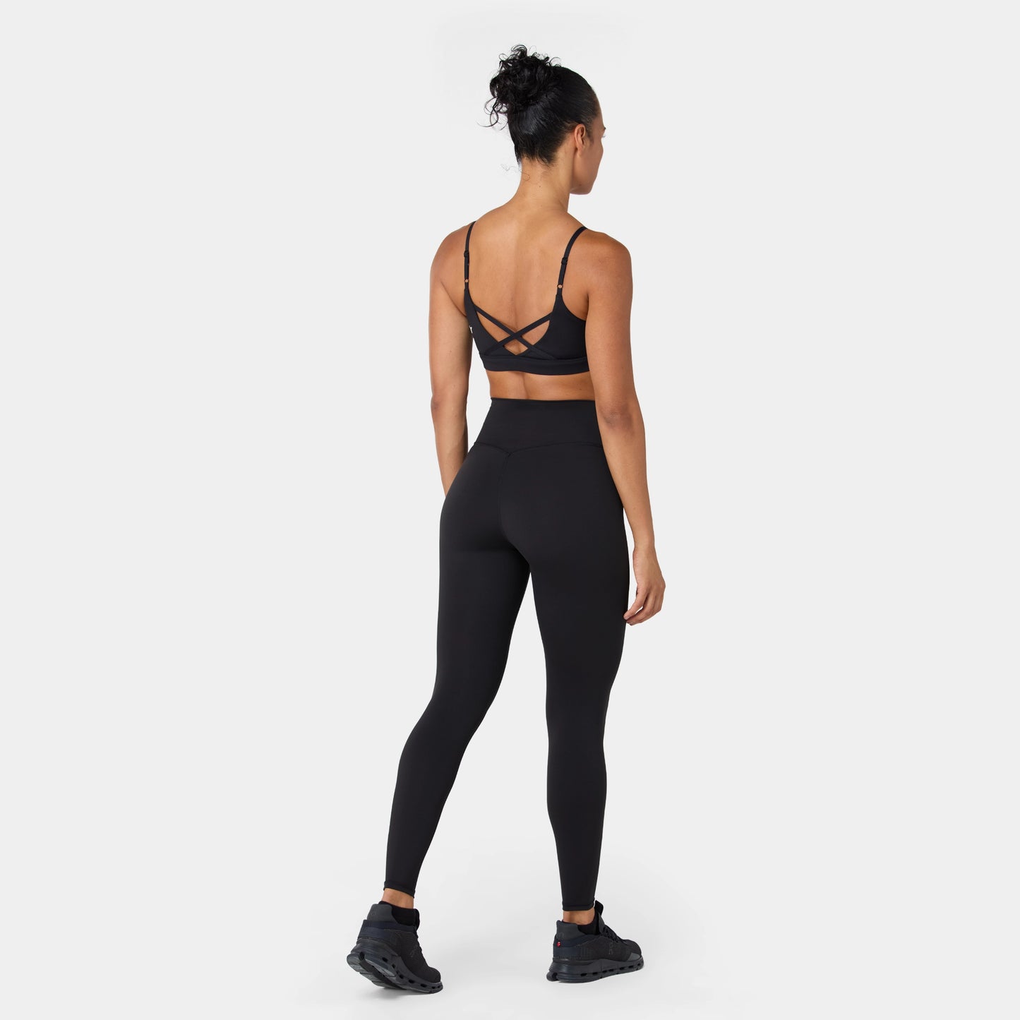 حمالة صدر بأربطة - أسود