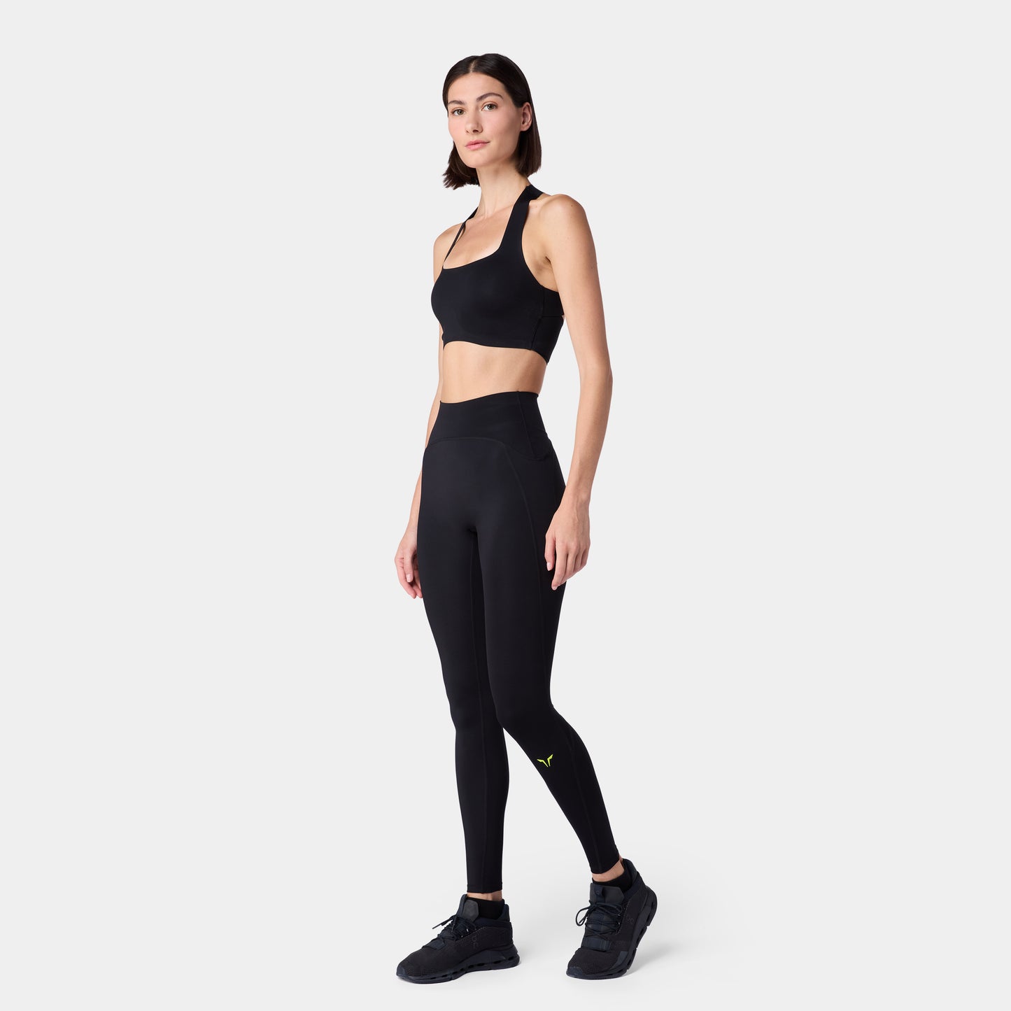 نيوتك ليقنز بيرفومانس 27" - أسود