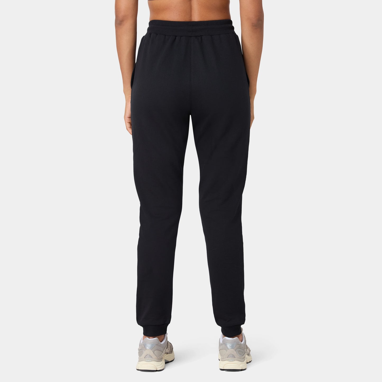 جوقرز رياضي بقصة عادية - أسود