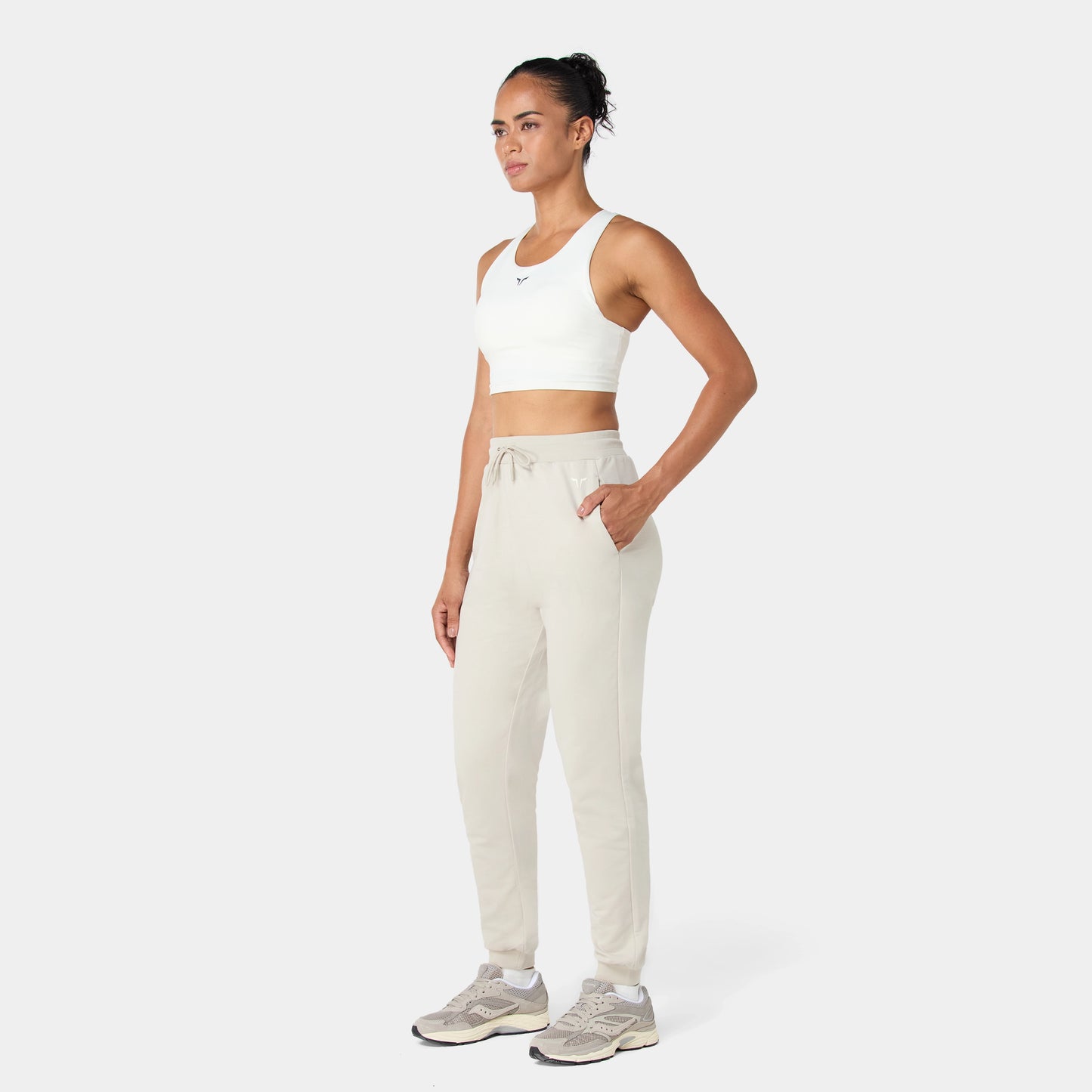 جوقرز رياضي بقصة عادية - فضي مطفي