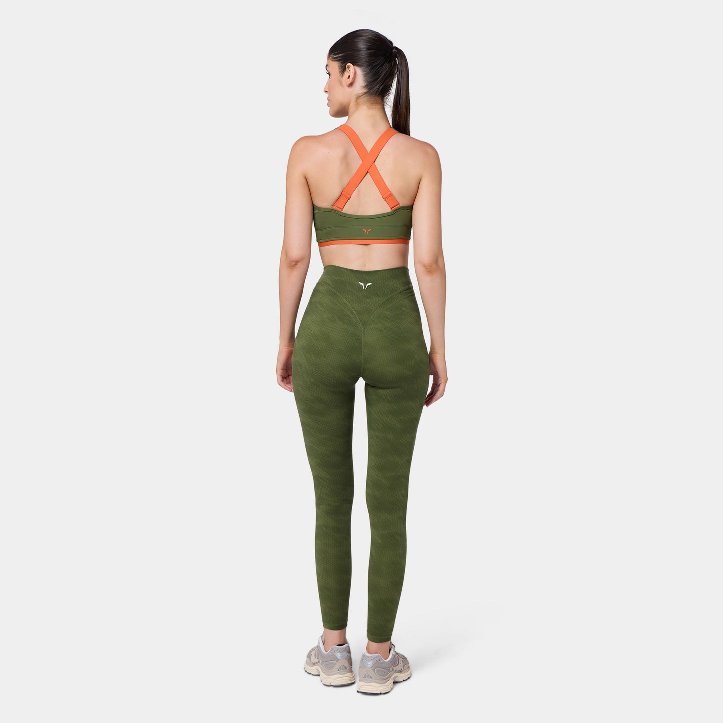 ليقنز فائق النعومة 27" - طبعة العاصفة الرملية زيتي